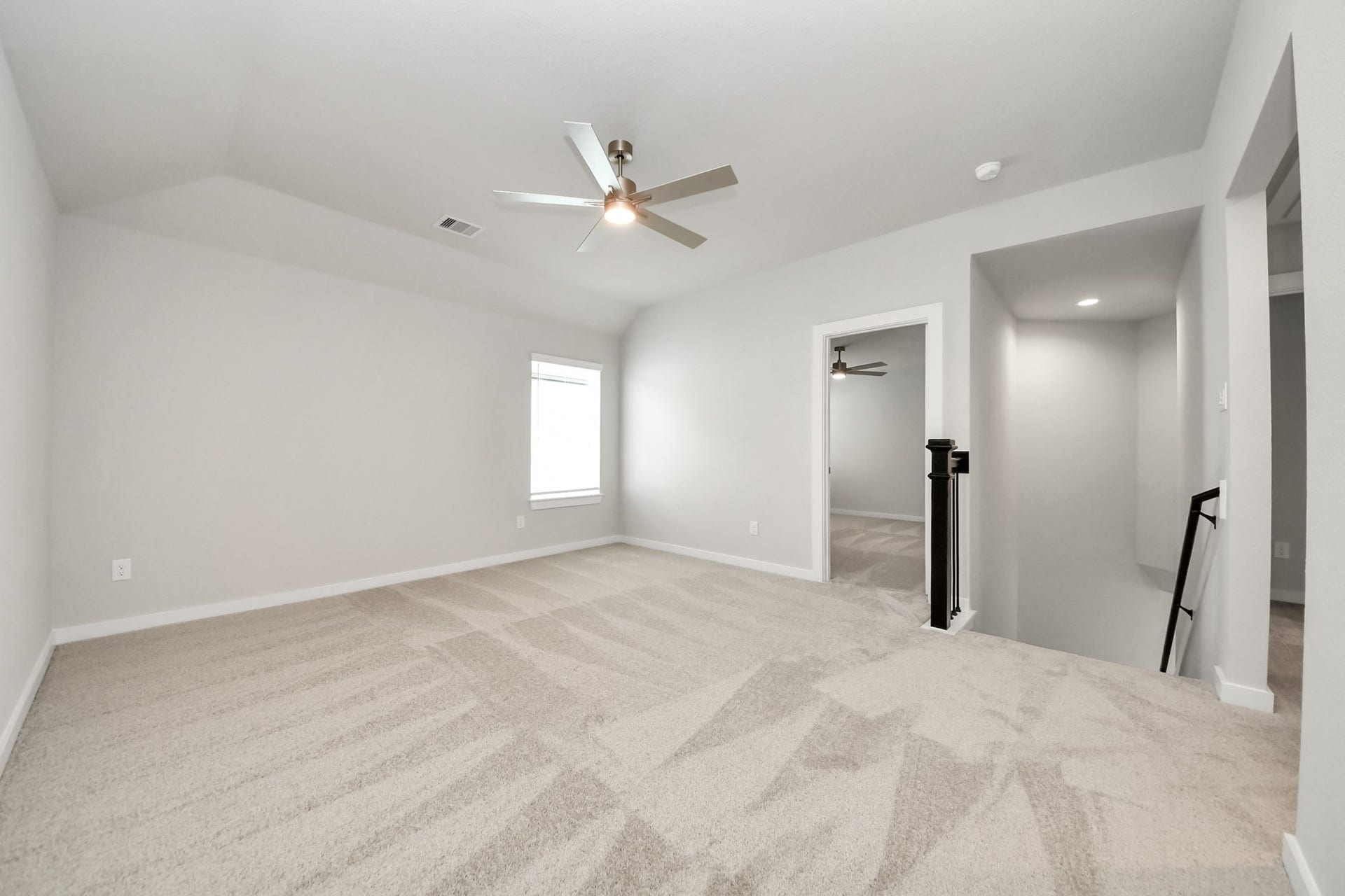 11103 Tulip Ridge Trail, Houston, TX 77044 Come upstairs and enjoy a day of leisure in this fabulous game room! This is the perfect hangout spot or adult game room! Features plush carpet, high ceilings, custom paint and windows for plenty of natural light Sample photo of completed home with similar floor plan. Actual colors and selections may vary.
.
