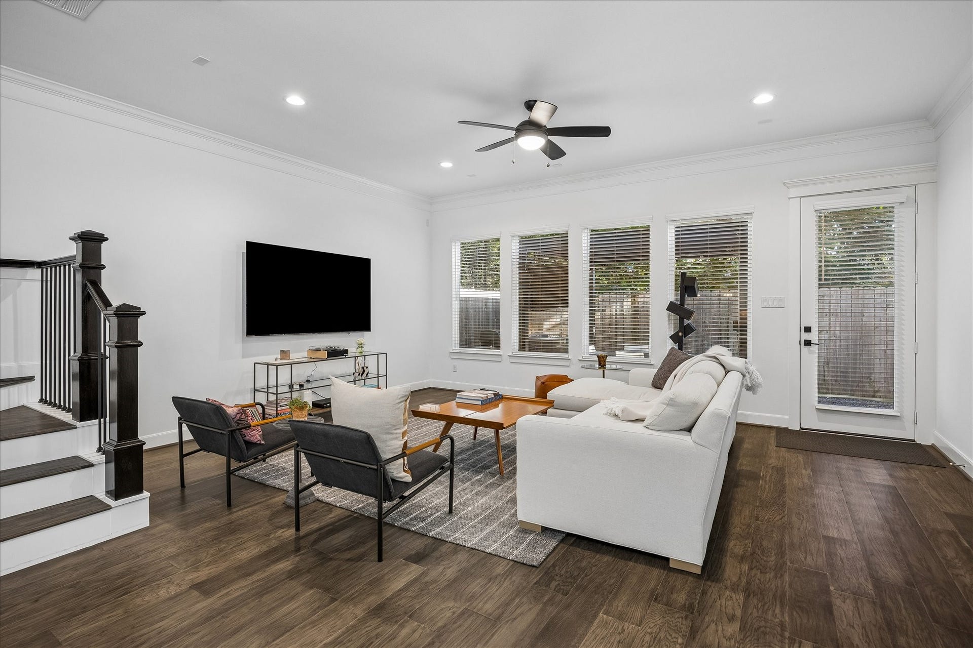 1727 Michigan Street, Houston, TX 77006 1727 Michigan Street, Houston, TX 77006