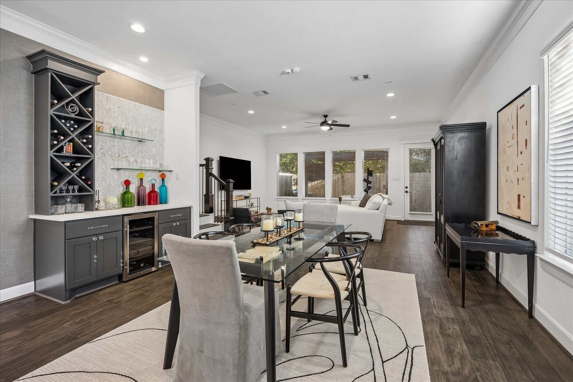 1727 Michigan Street, Houston, TX 77006 1727 Michigan Street, Houston, TX 77006