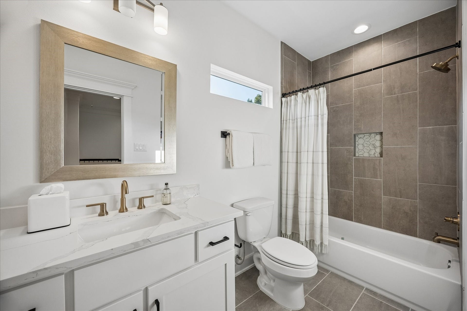 1727 Michigan Street, Houston, TX 77006 1727 Michigan Street, Houston, TX 77006