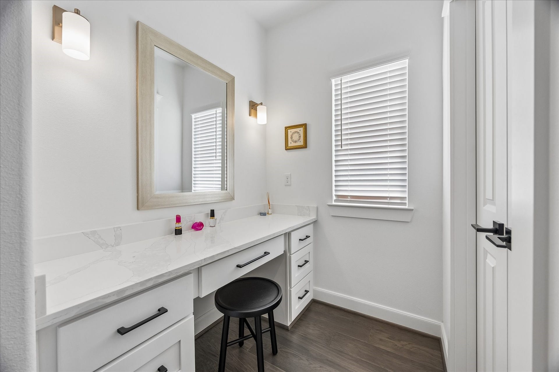 1727 Michigan Street, Houston, TX 77006 1727 Michigan Street, Houston, TX 77006
