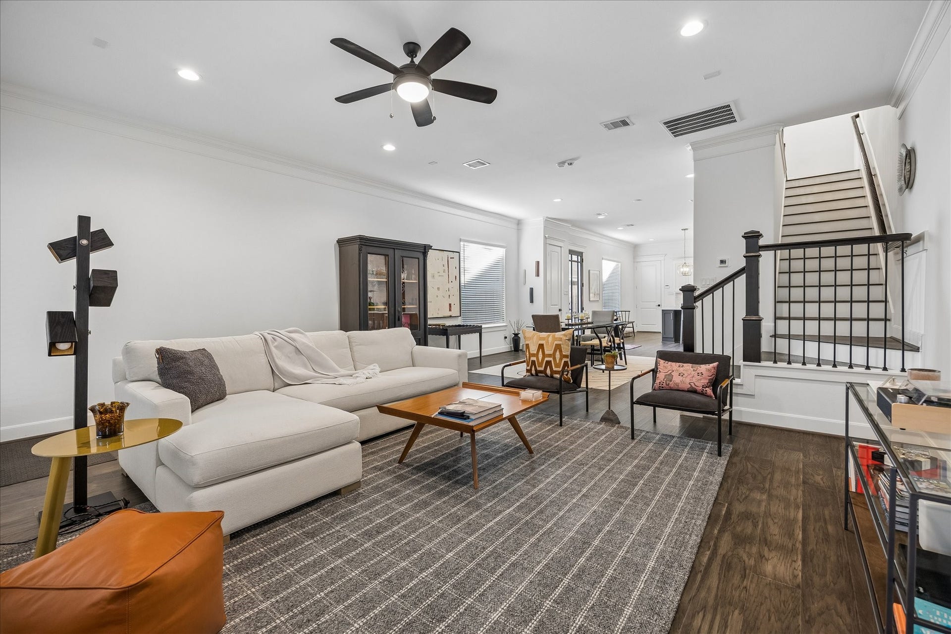 1727 Michigan Street, Houston, TX 77006 1727 Michigan Street, Houston, TX 77006
