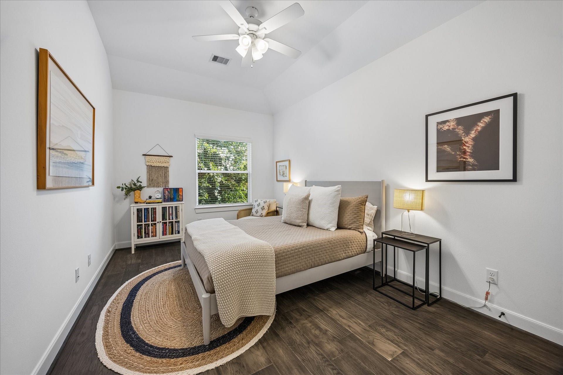 1727 Michigan Street, Houston, TX 77006 1727 Michigan Street, Houston, TX 77006