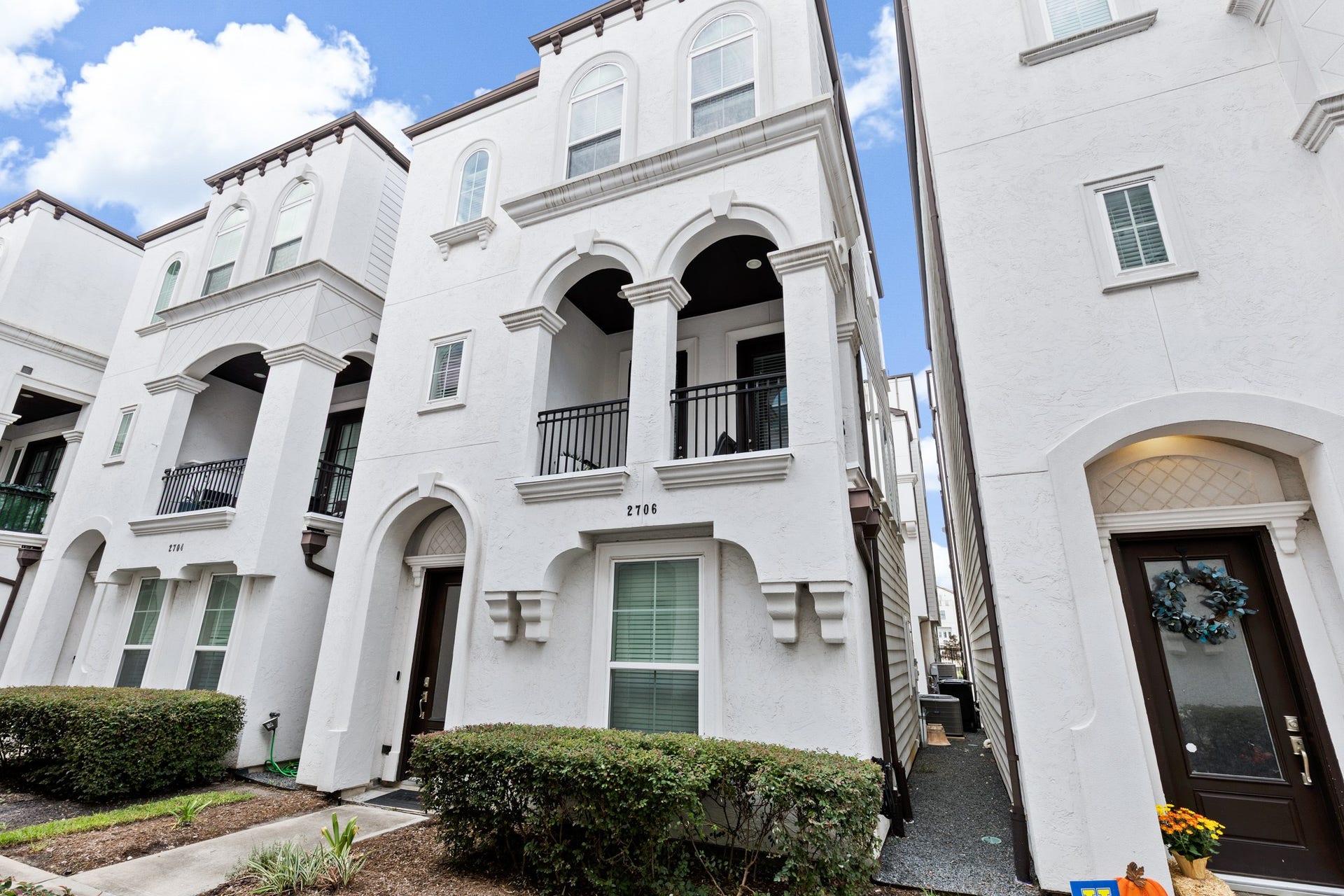 2706 Freund Street, Houston, TX 77003