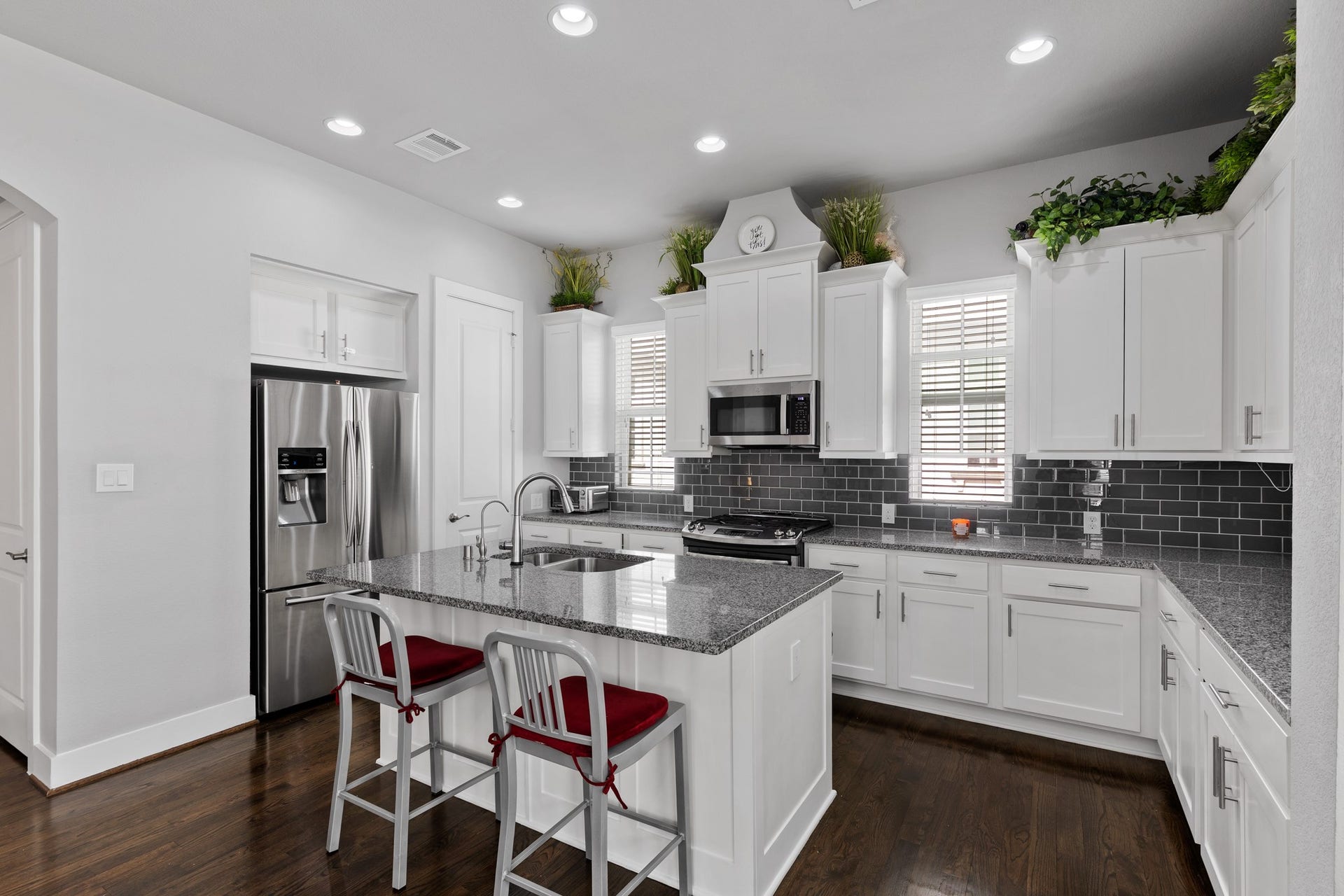 2706 Freund Street, Houston, TX 77003