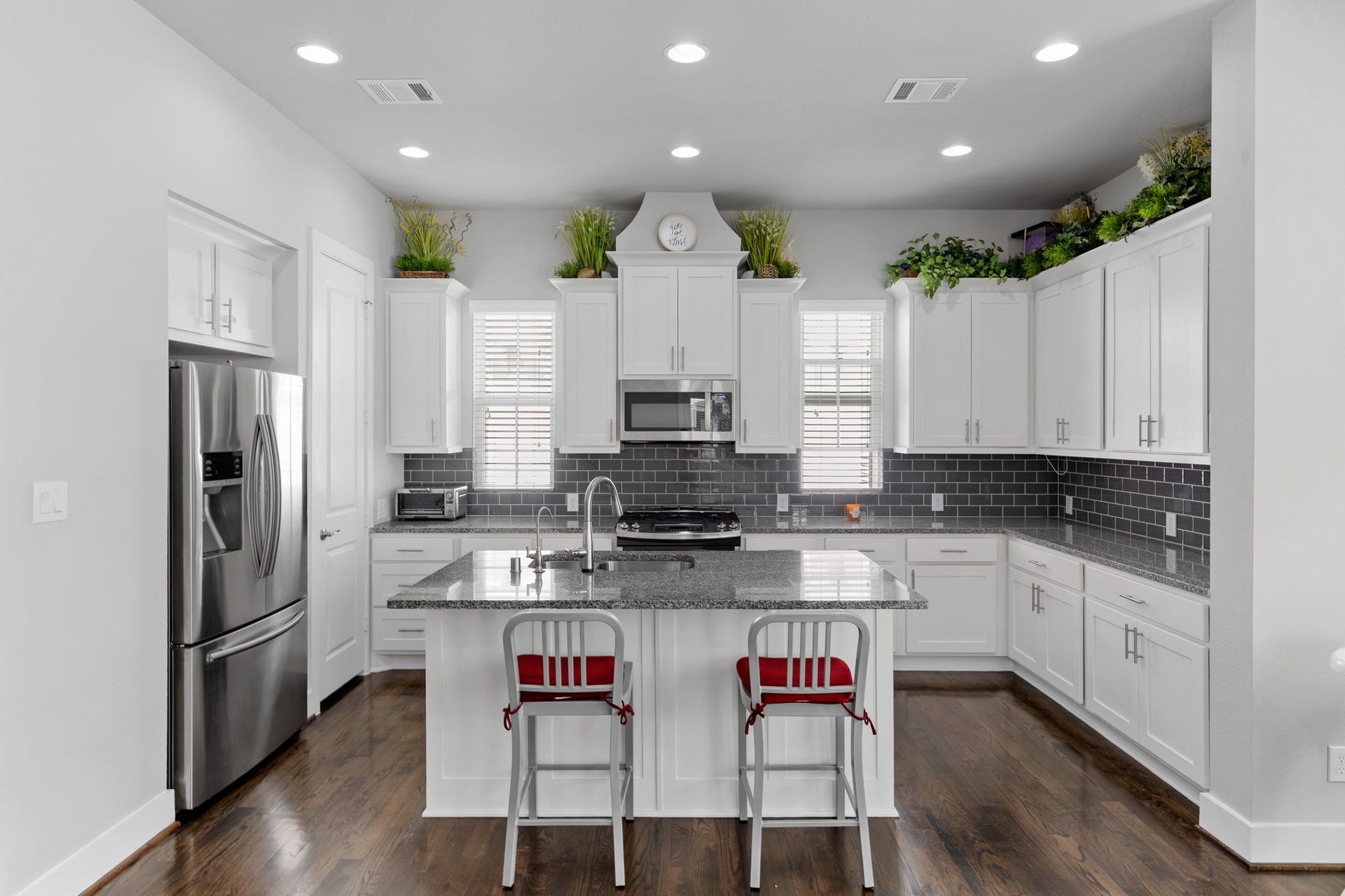 2706 Freund Street, Houston, TX 77003
