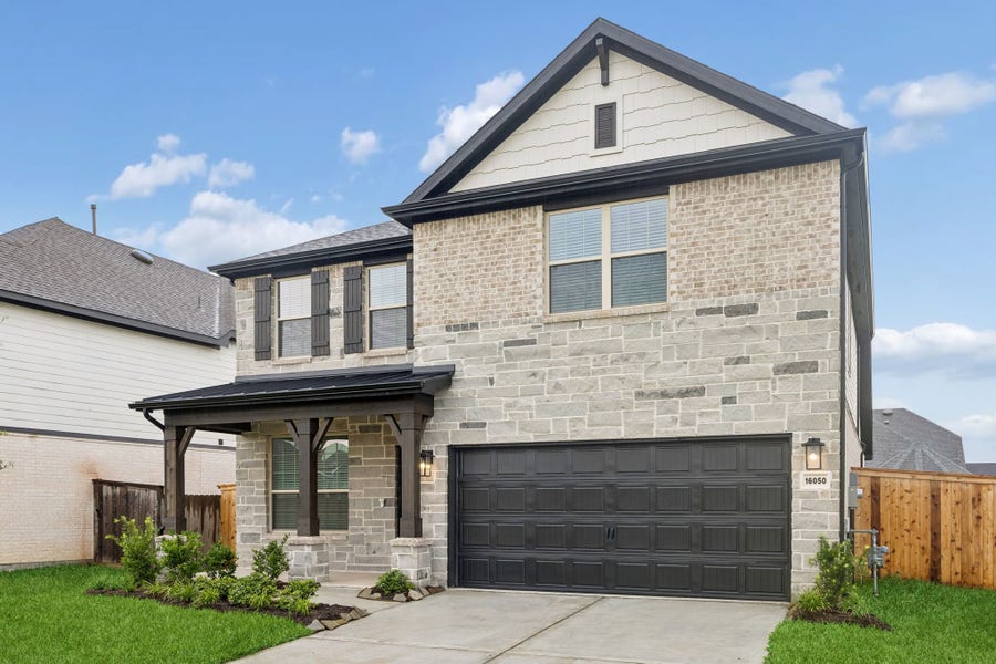 Property photo for 16050 Tangled Vine Lane, Conroe, TX