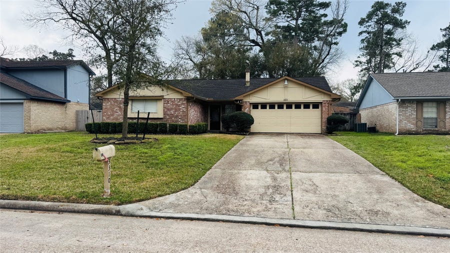 Property photo for 3310 Glen Spring Drive, Houston, TX