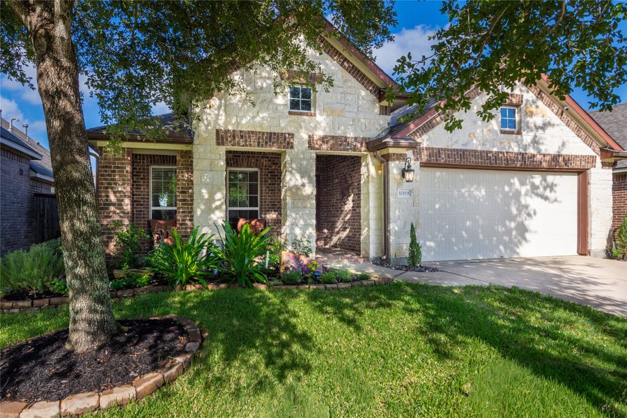 Property photo for 10119 Naples Cliff Court, Cypress, TX