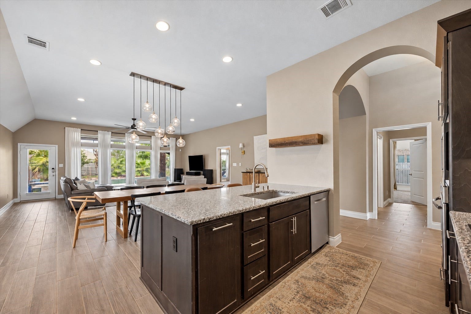 4612 Mesquite Terrace Drive, Manvel, TX 77578