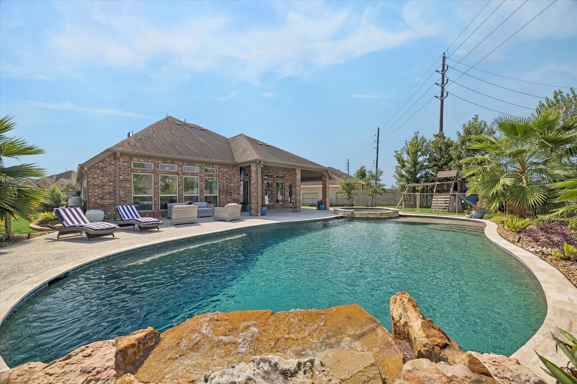 4612 Mesquite Terrace Drive, Manvel, TX 77578