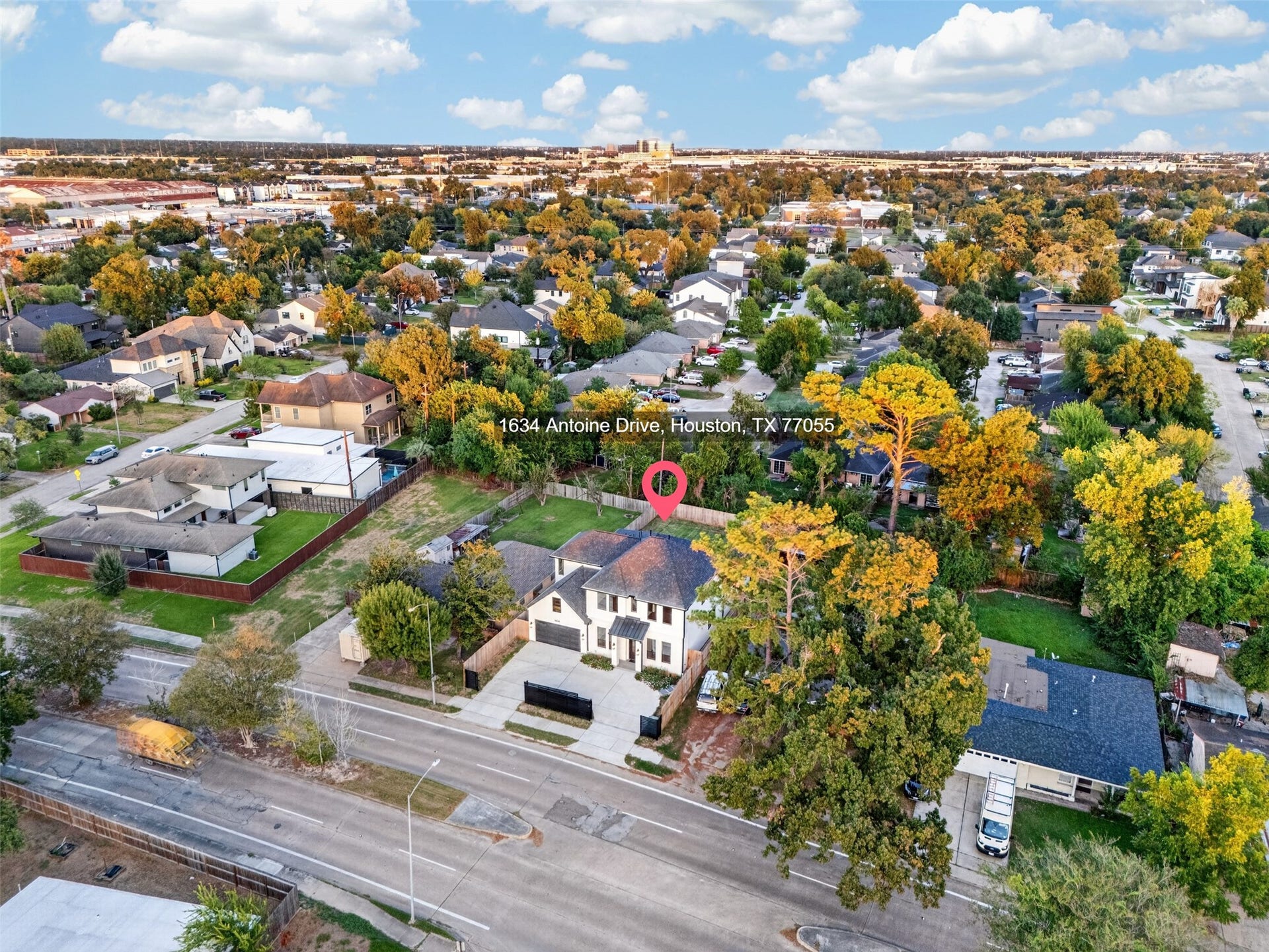 1634 Antoine Drive, Houston, TX 77055 1634 Antoine Drive, Houston, TX 77055