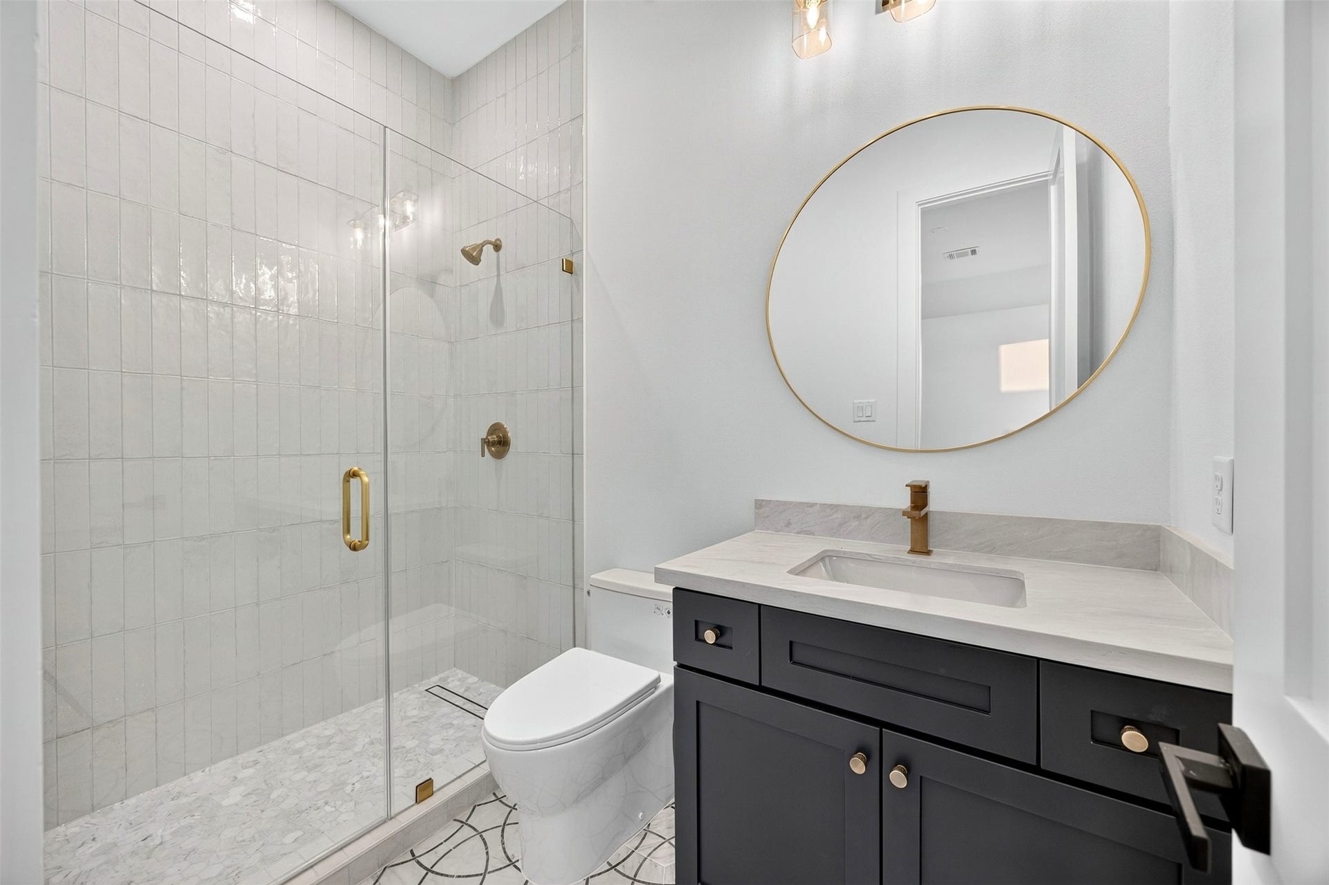 1634 Antoine Drive, Houston, TX 77055 1634 Antoine Drive, Houston, TX 77055