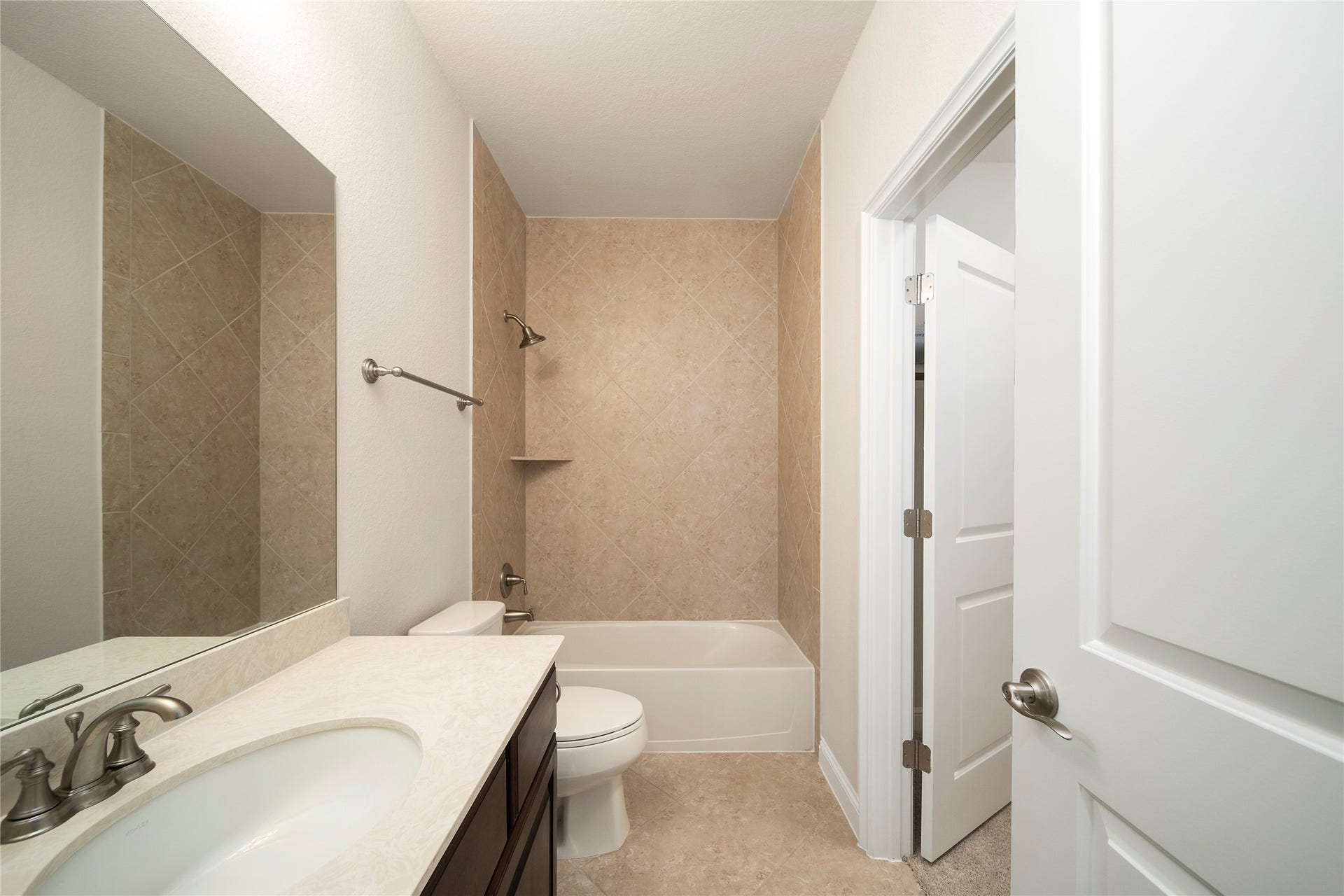 5014 Harvest Chase Lane, Sugar Land, TX 77479 5014 Harvest Chase Lane, Sugar Land, TX 77479