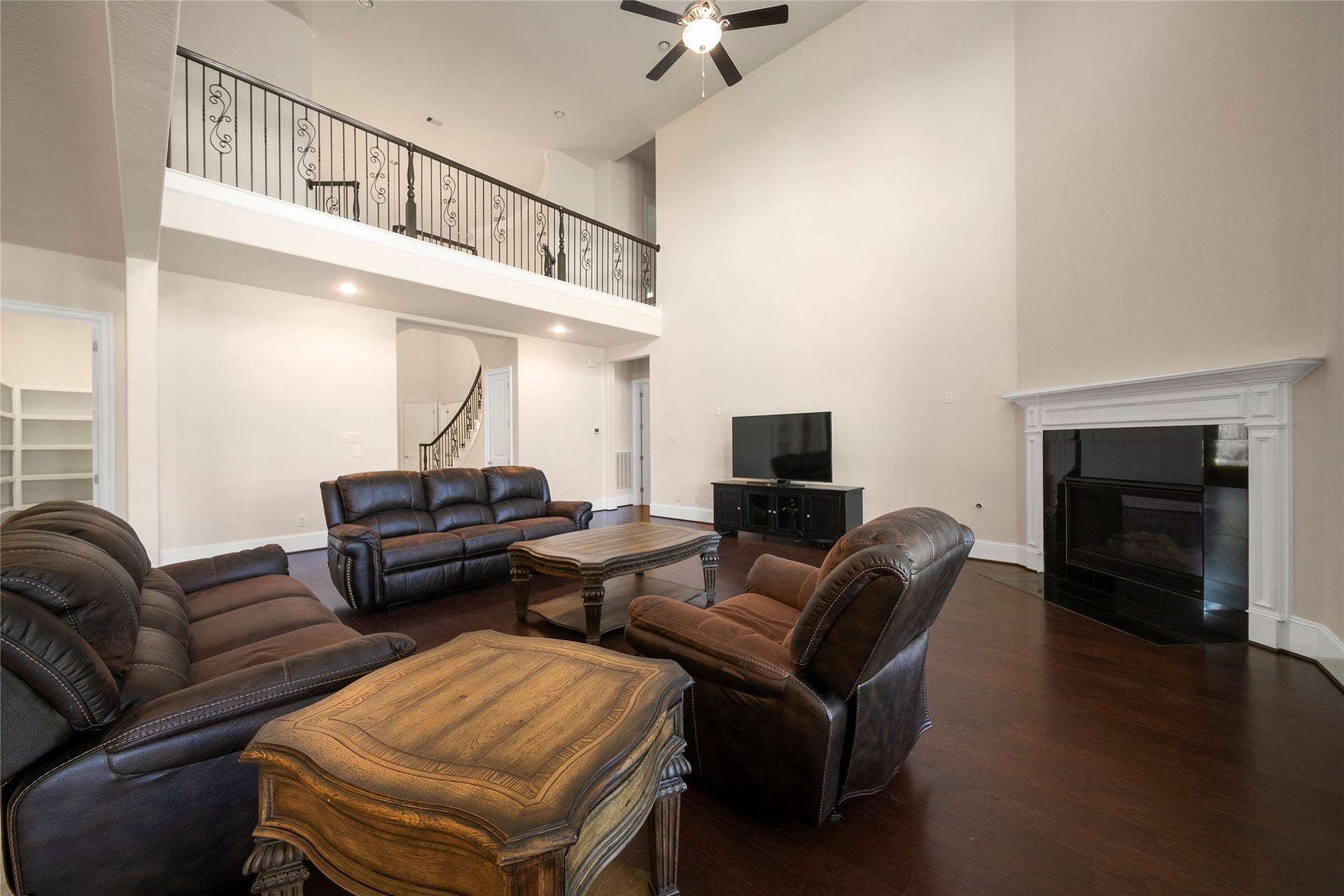 5014 Harvest Chase Lane, Sugar Land, TX 77479 5014 Harvest Chase Lane, Sugar Land, TX 77479