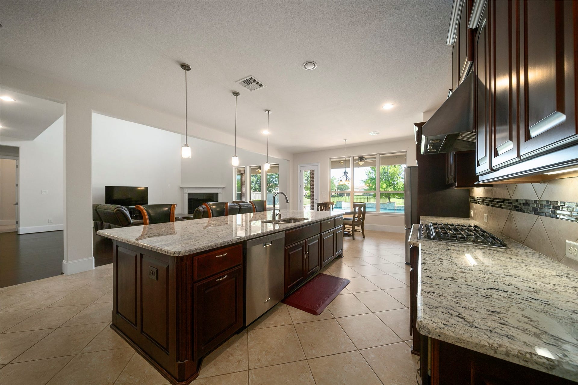 5014 Harvest Chase Lane, Sugar Land, TX 77479 5014 Harvest Chase Lane, Sugar Land, TX 77479