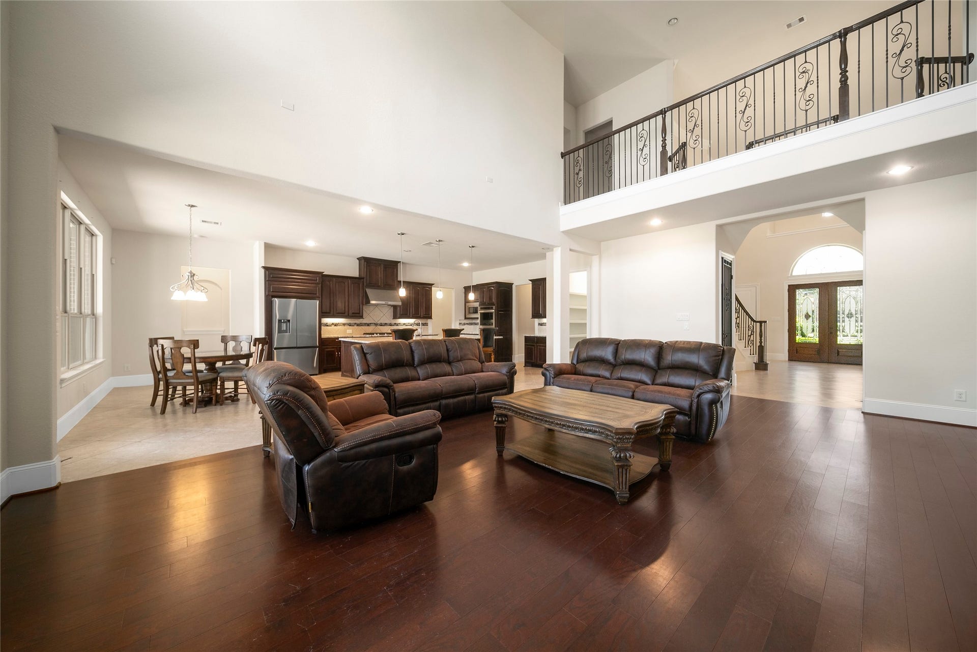 5014 Harvest Chase Lane, Sugar Land, TX 77479 5014 Harvest Chase Lane, Sugar Land, TX 77479