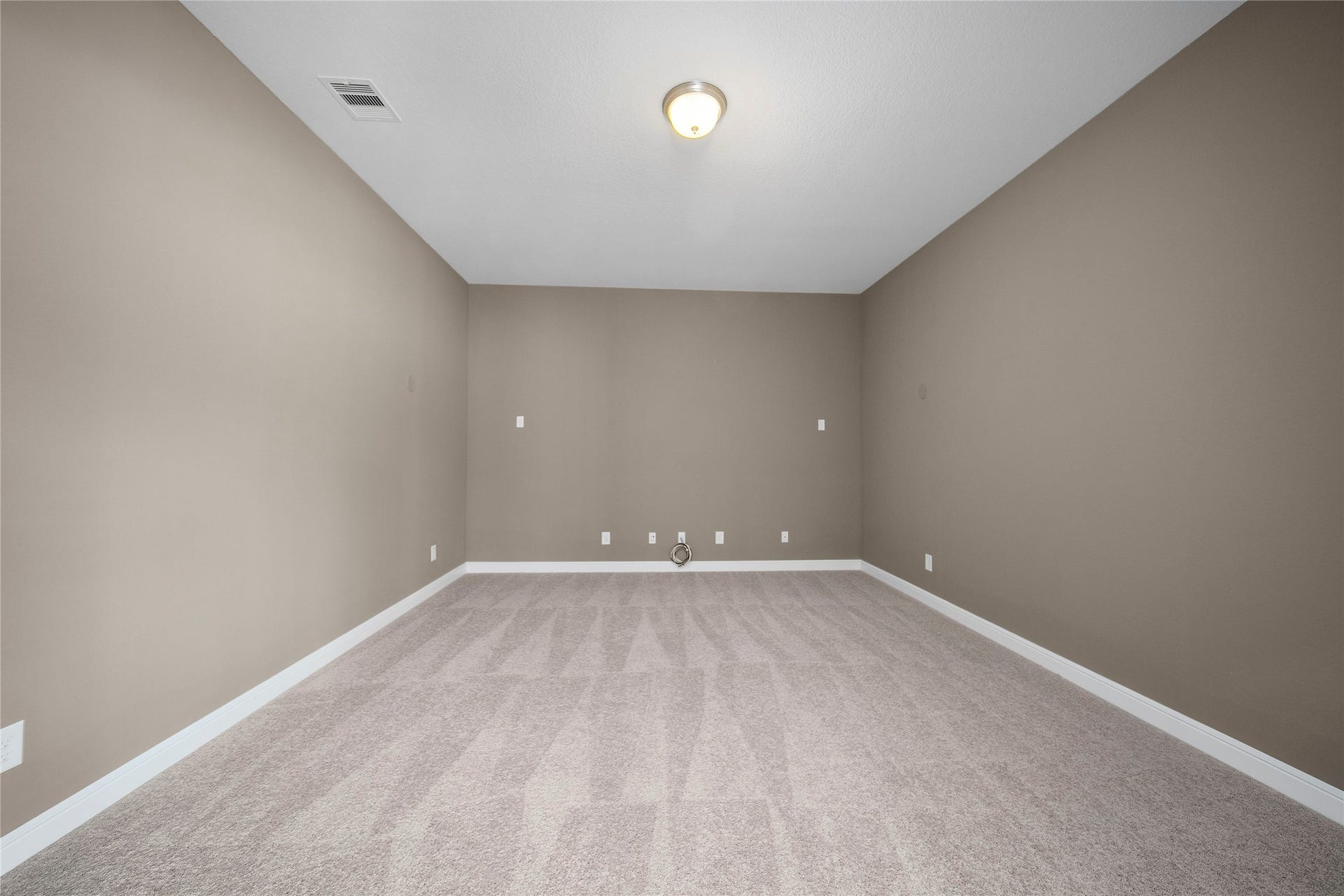 5014 Harvest Chase Lane, Sugar Land, TX 77479 5014 Harvest Chase Lane, Sugar Land, TX 77479