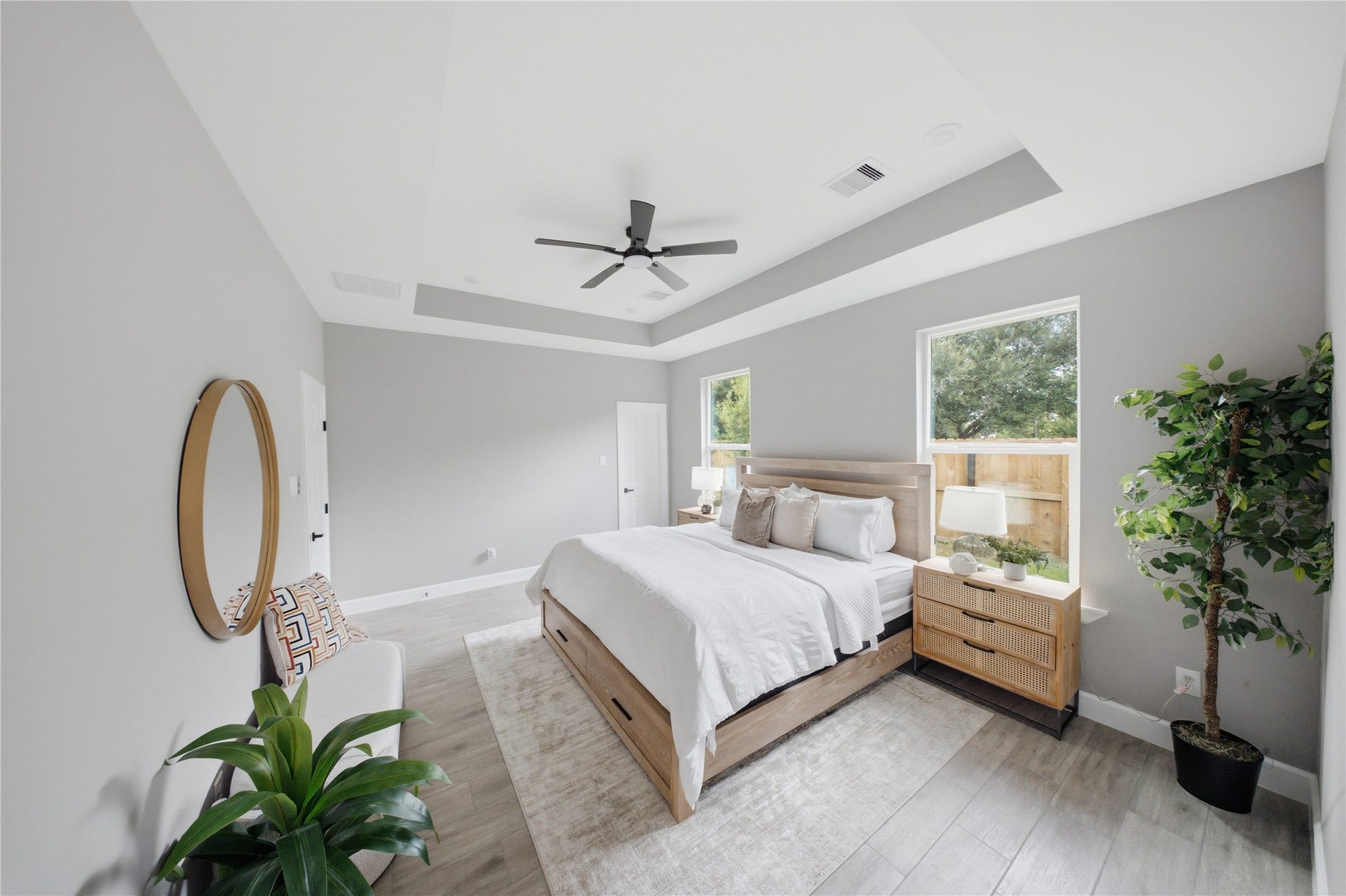 5014 E Meadow Drive, Deer Park, TX 77536 5014 E Meadow Drive, Deer Park, TX 77536