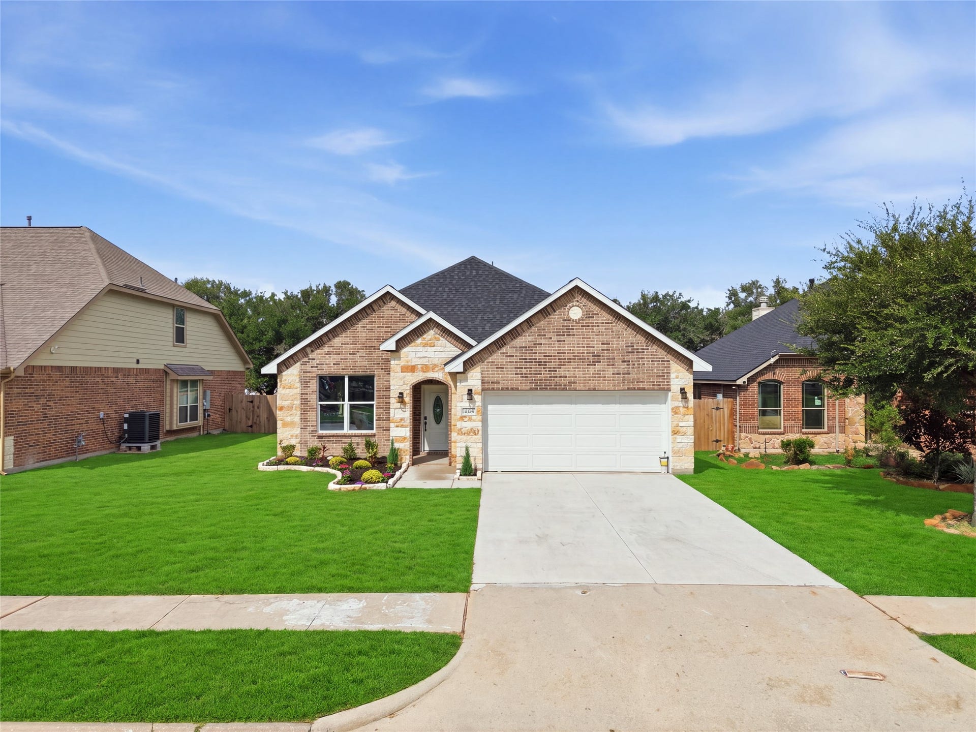 5014 E Meadow Drive, Deer Park, TX 77536 5014 E Meadow Drive, Deer Park, TX 77536