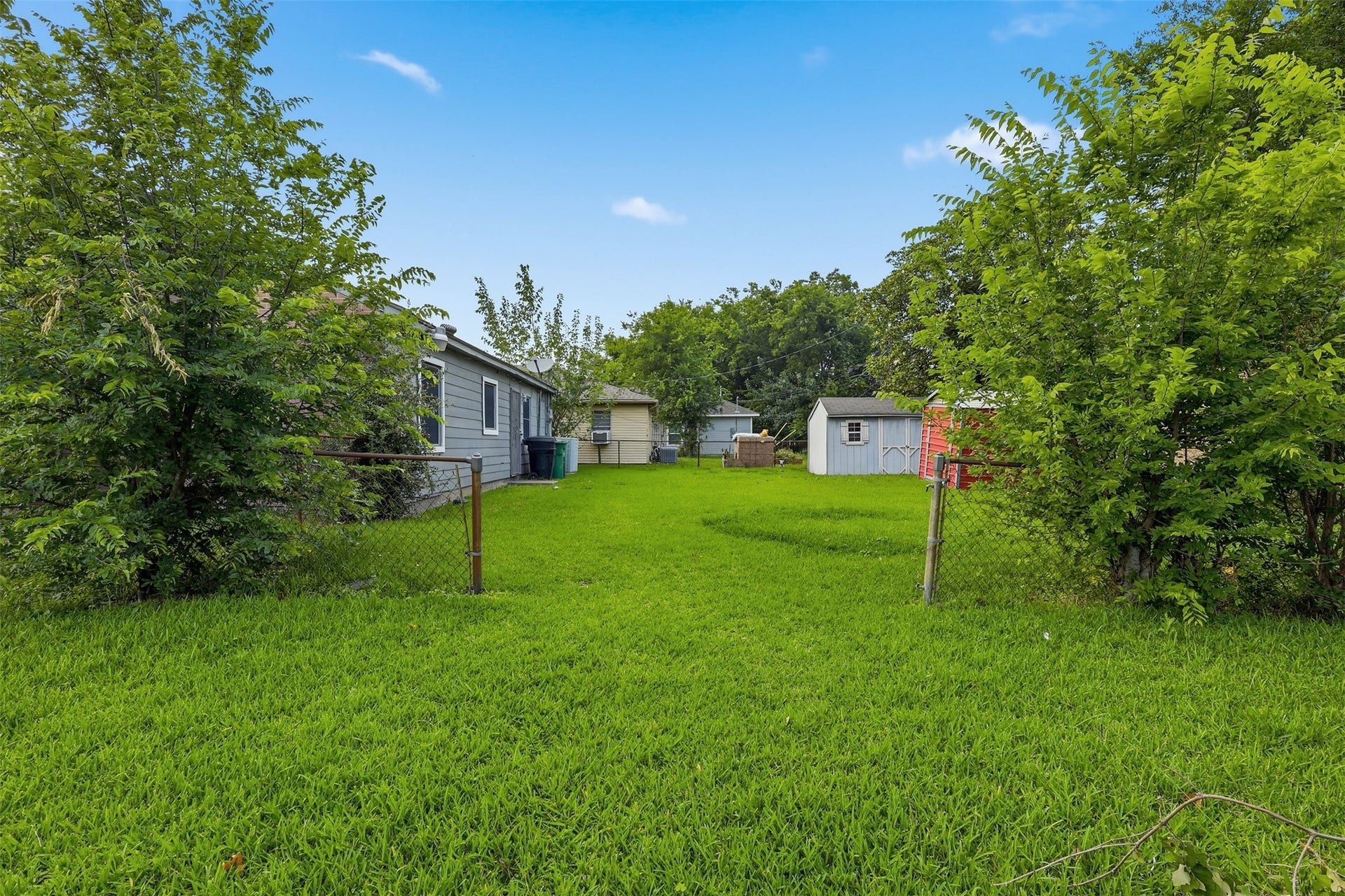 1419 Silverdale Street, Houston, TX 77029