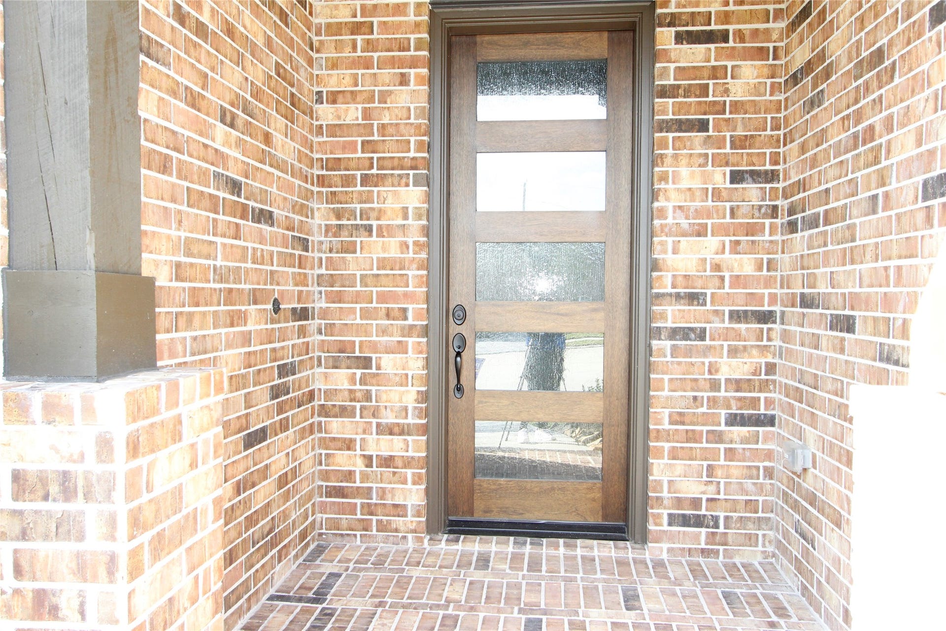 906 Daffodil View Court Court, Richmond, TX 77406 Entrance door
