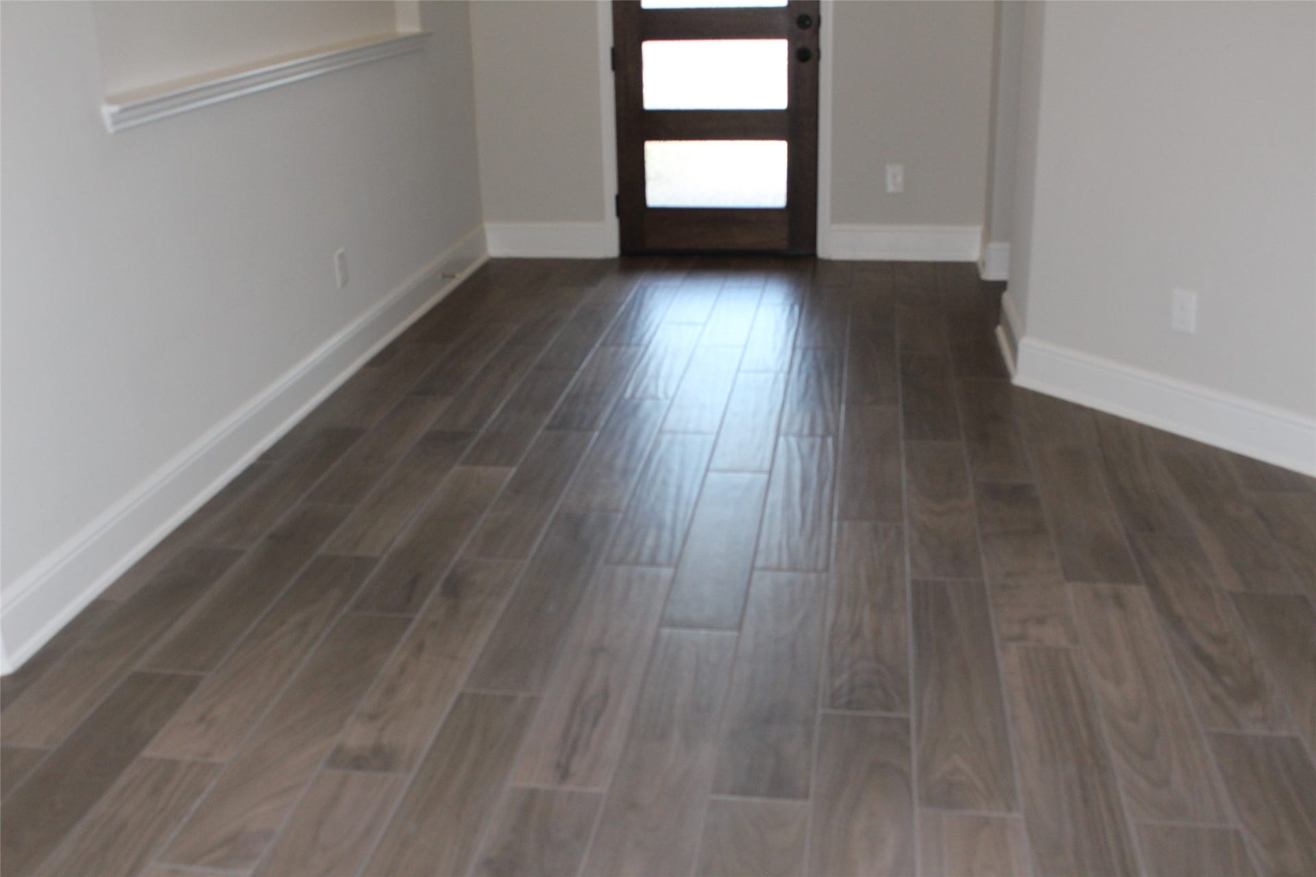 906 Daffodil View Court Court, Richmond, TX 77406 Open and wider walkway