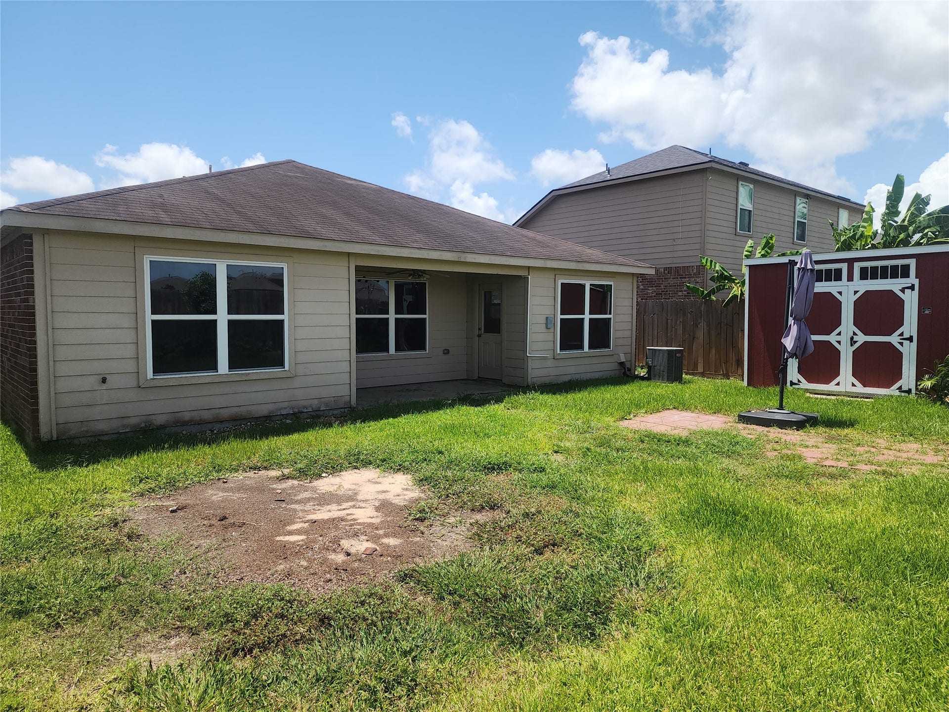 338 Apache Field Lane, La Marque, TX 77568 338 Apache Field Lane, La Marque, TX 77568