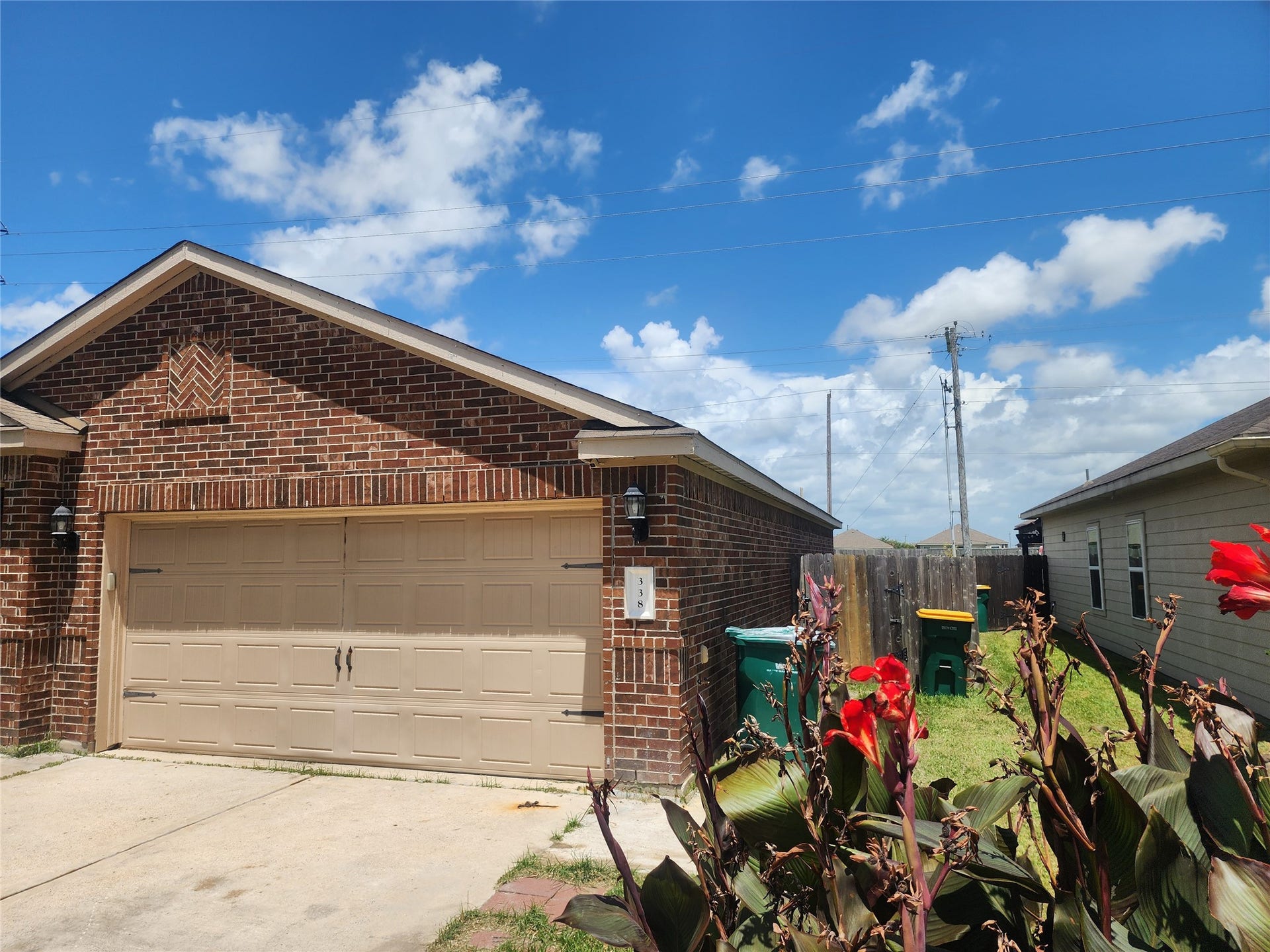 338 Apache Field Lane, La Marque, TX 77568 338 Apache Field Lane, La Marque, TX 77568