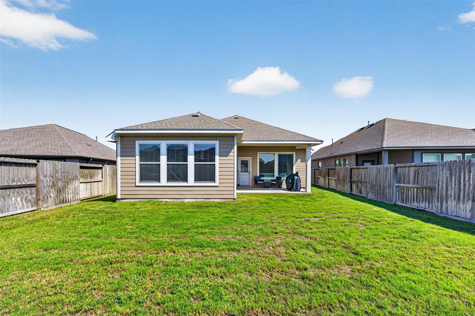 30007 Vallonea Oak, Fulshear, TX 77423 30007 Vallonea Oak, Fulshear, TX 77423
