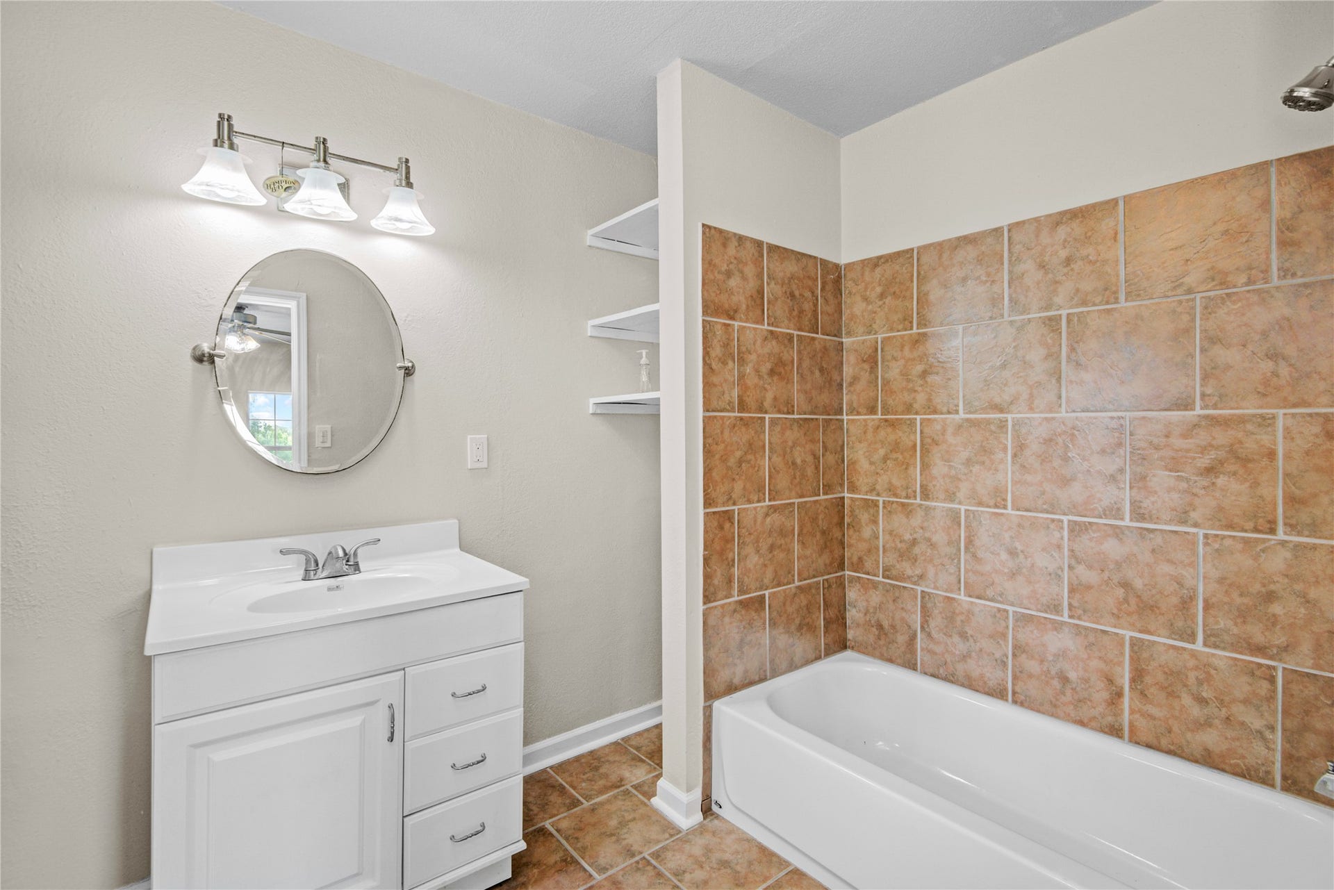 10300 County Road 321, Sweeny, TX 77480 10300 County Road 321, Sweeny, TX 77480