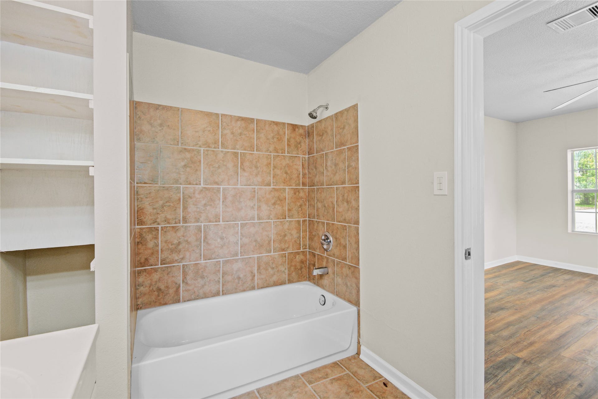 10300 County Road 321, Sweeny, TX 77480 10300 County Road 321, Sweeny, TX 77480