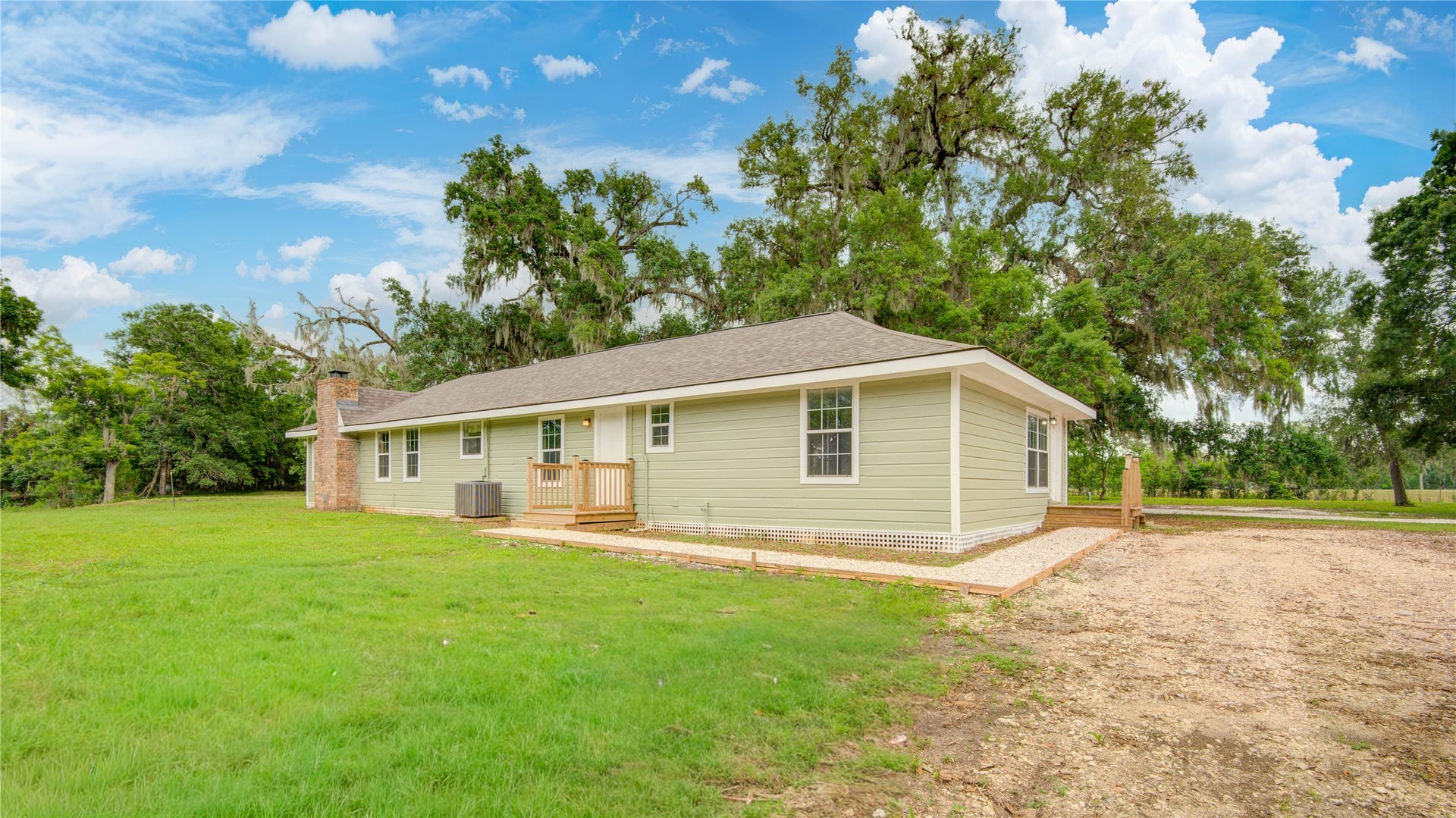 10300 County Road 321, Sweeny, TX 77480 10300 County Road 321, Sweeny, TX 77480