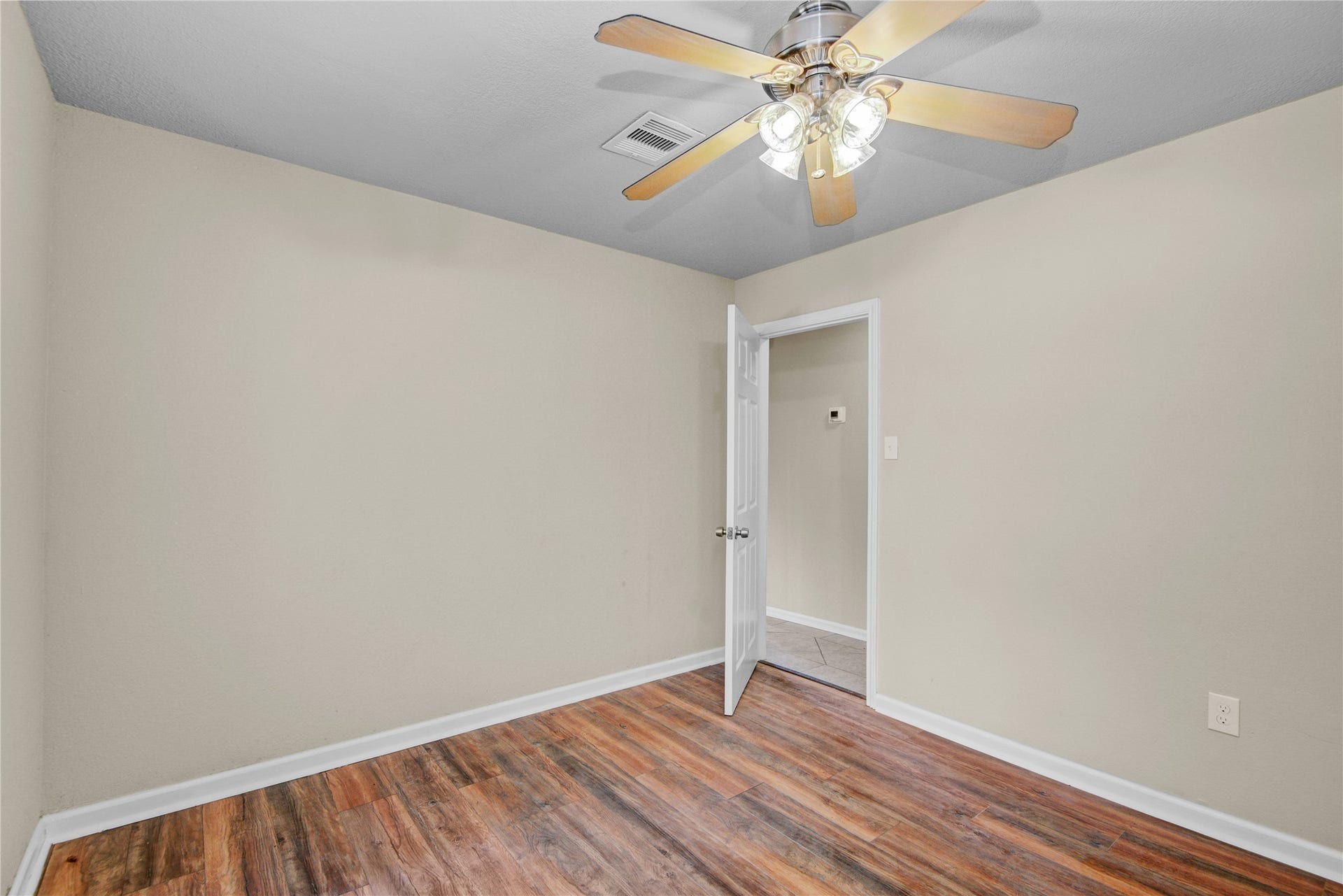10300 County Road 321, Sweeny, TX 77480 10300 County Road 321, Sweeny, TX 77480