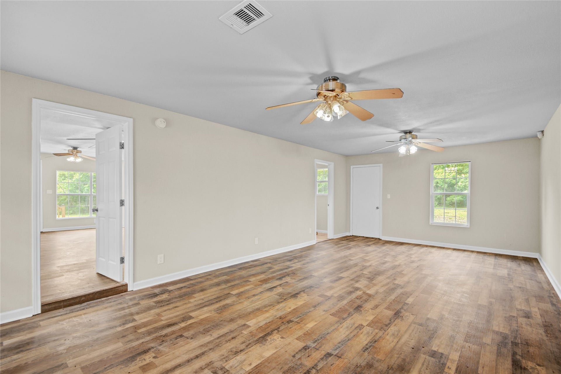 10300 County Road 321, Sweeny, TX 77480 10300 County Road 321, Sweeny, TX 77480