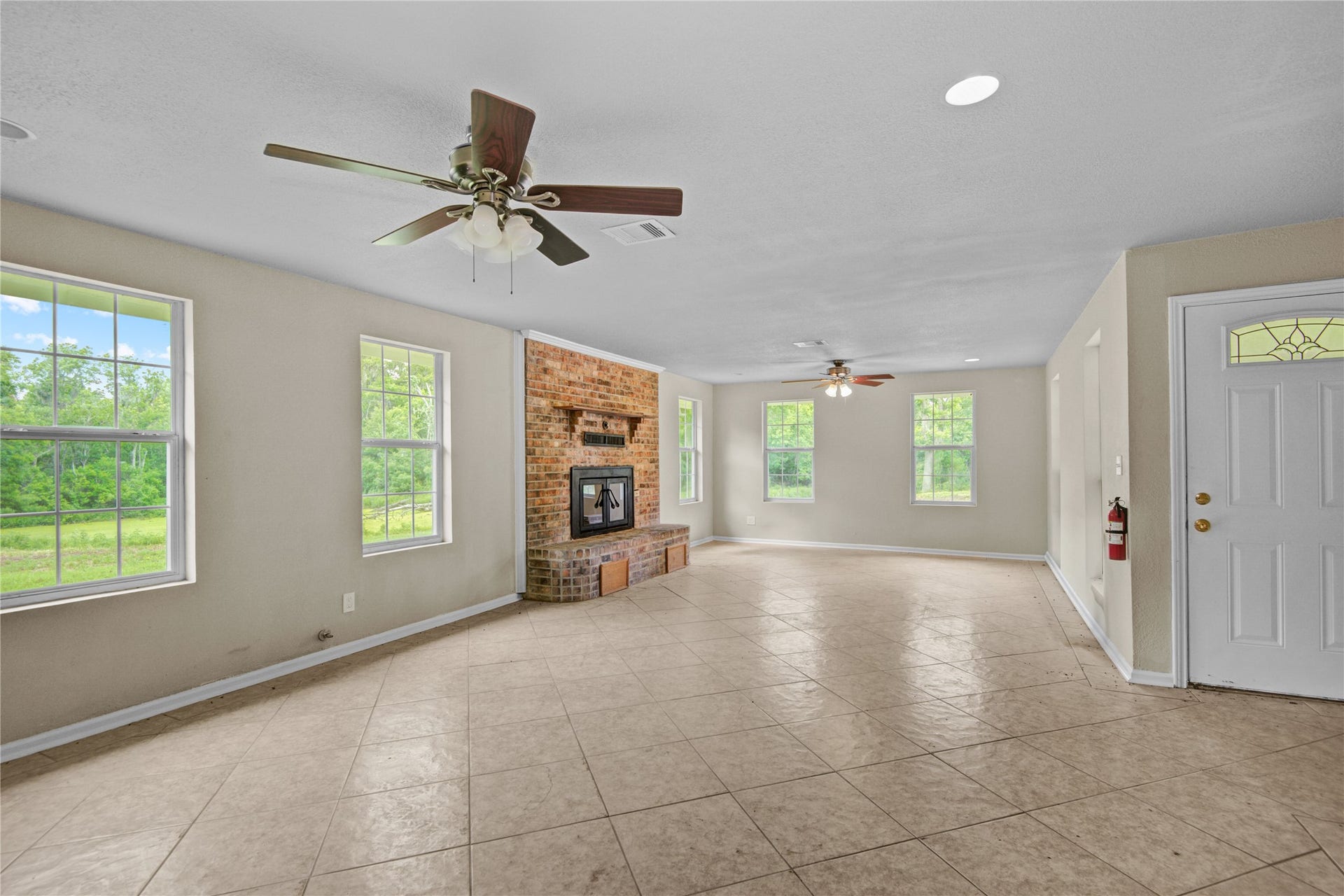 10300 County Road 321, Sweeny, TX 77480 10300 County Road 321, Sweeny, TX 77480