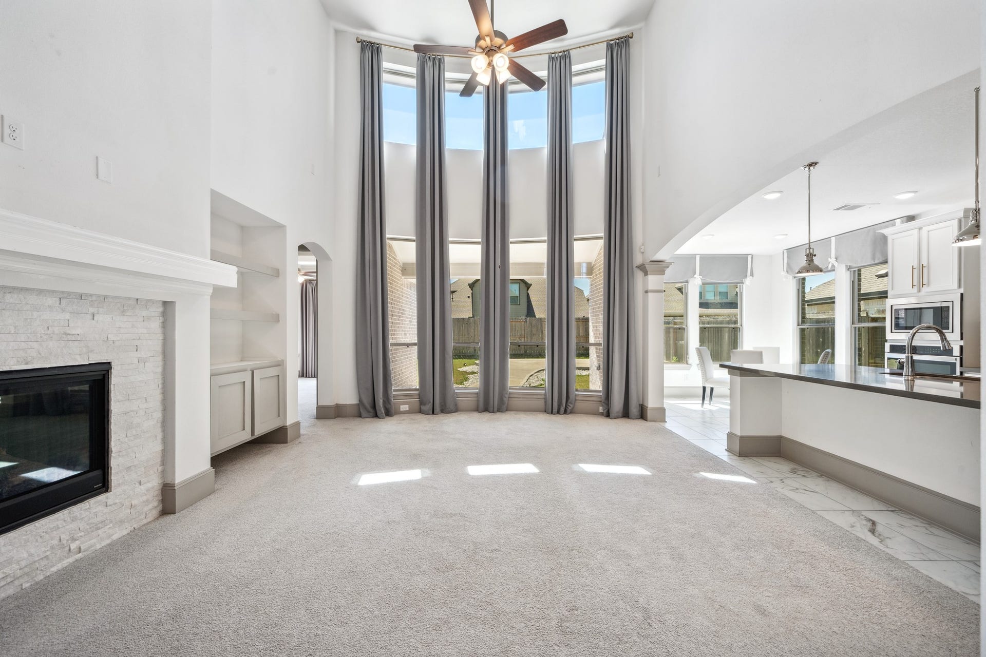 2122 Mallow Lane, Fulshear, TX 77423