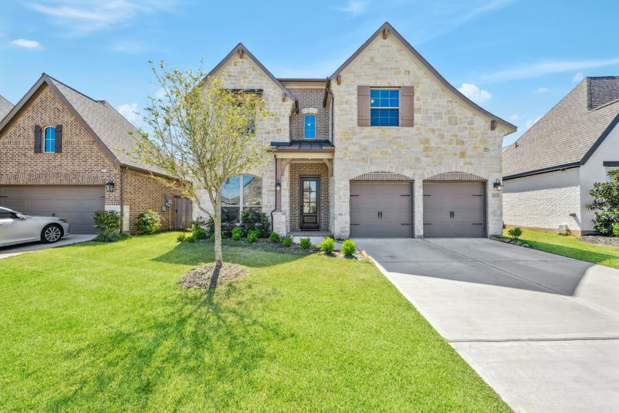 Property photo for 2122 Mallow Lane, Fulshear, TX