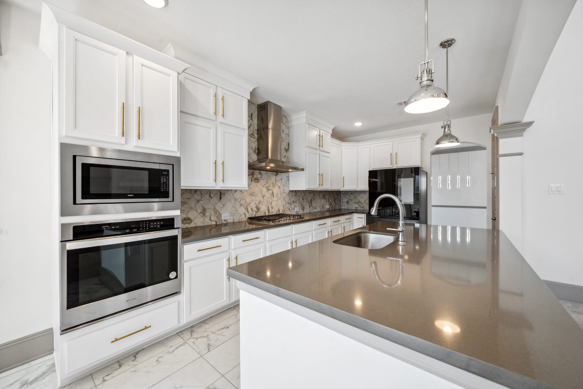 2122 Mallow Lane, Fulshear, TX 77423