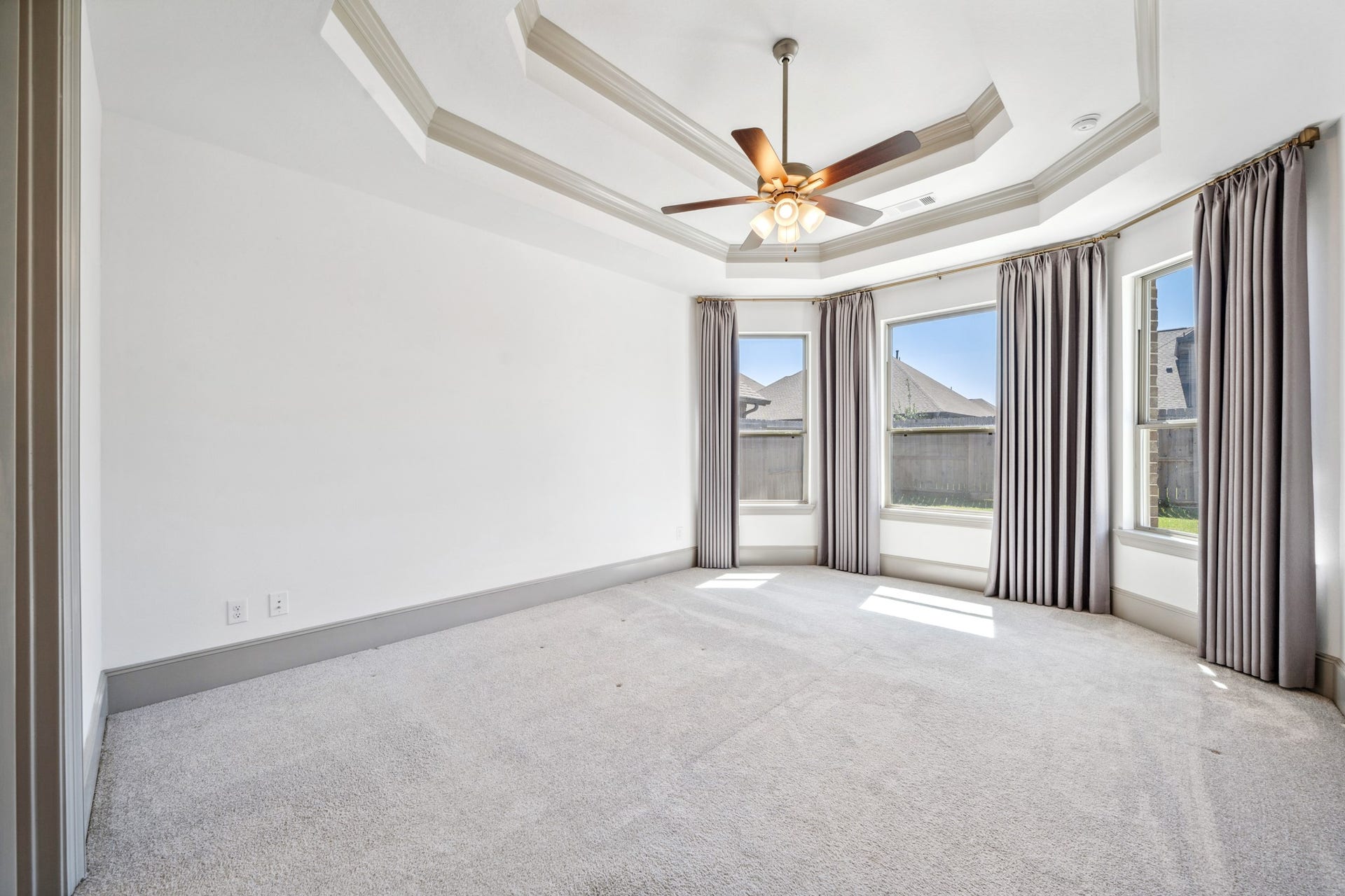 2122 Mallow Lane, Fulshear, TX 77423