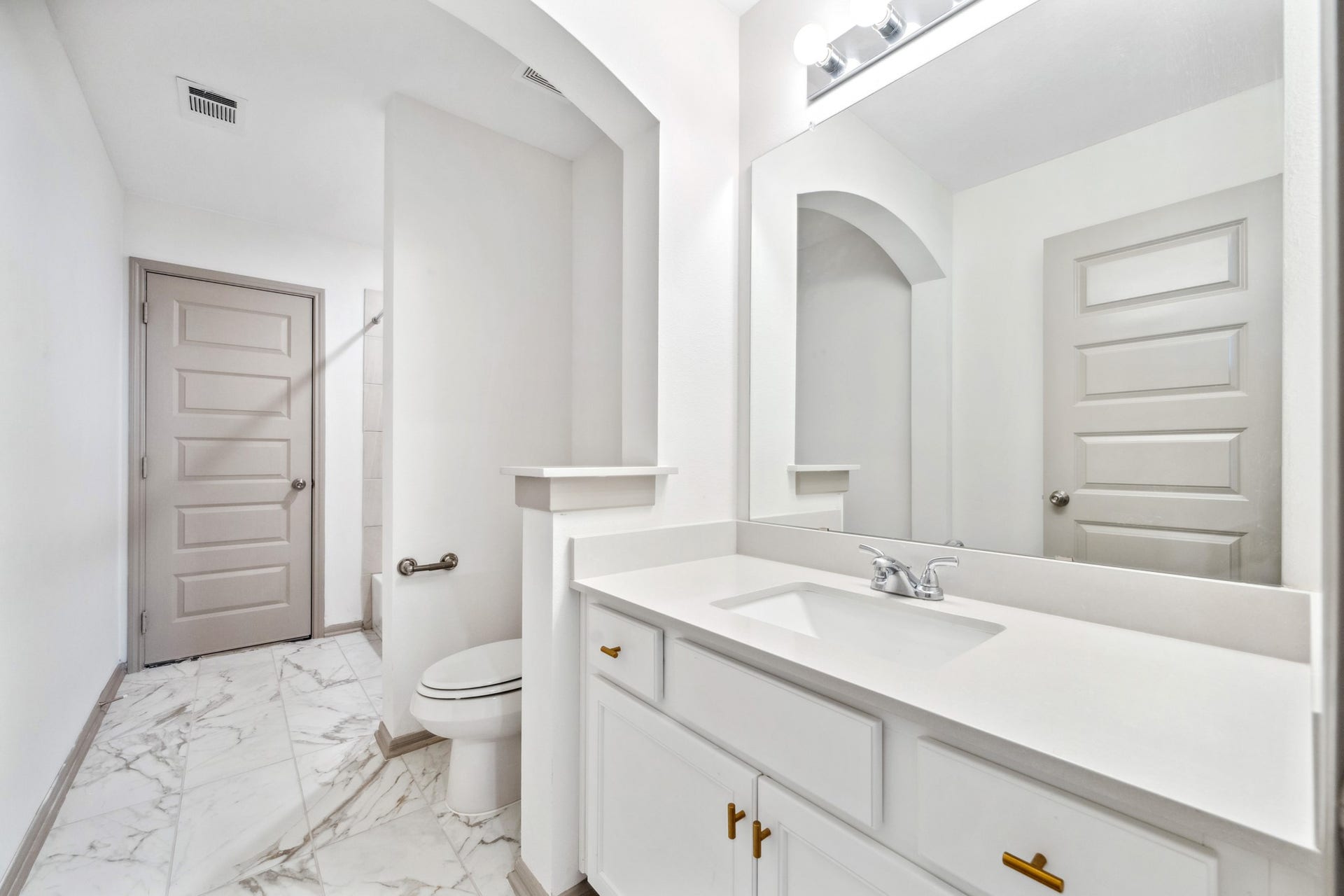 2122 Mallow Lane, Fulshear, TX 77423