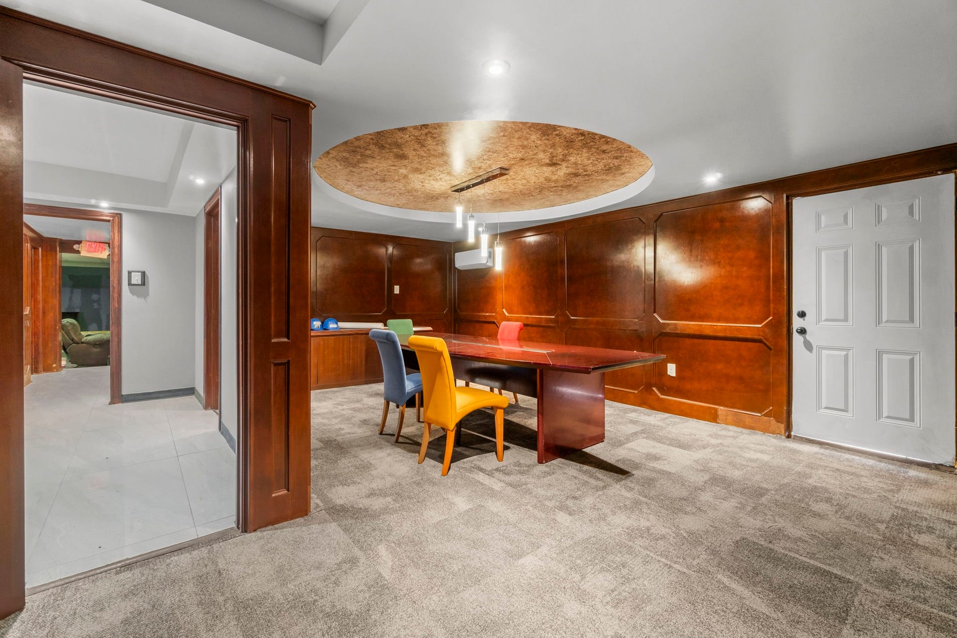 1018 Shaver Street, Pasadena, TX 77506 Finished conference room with updated lighting and custom ceiling detail.
