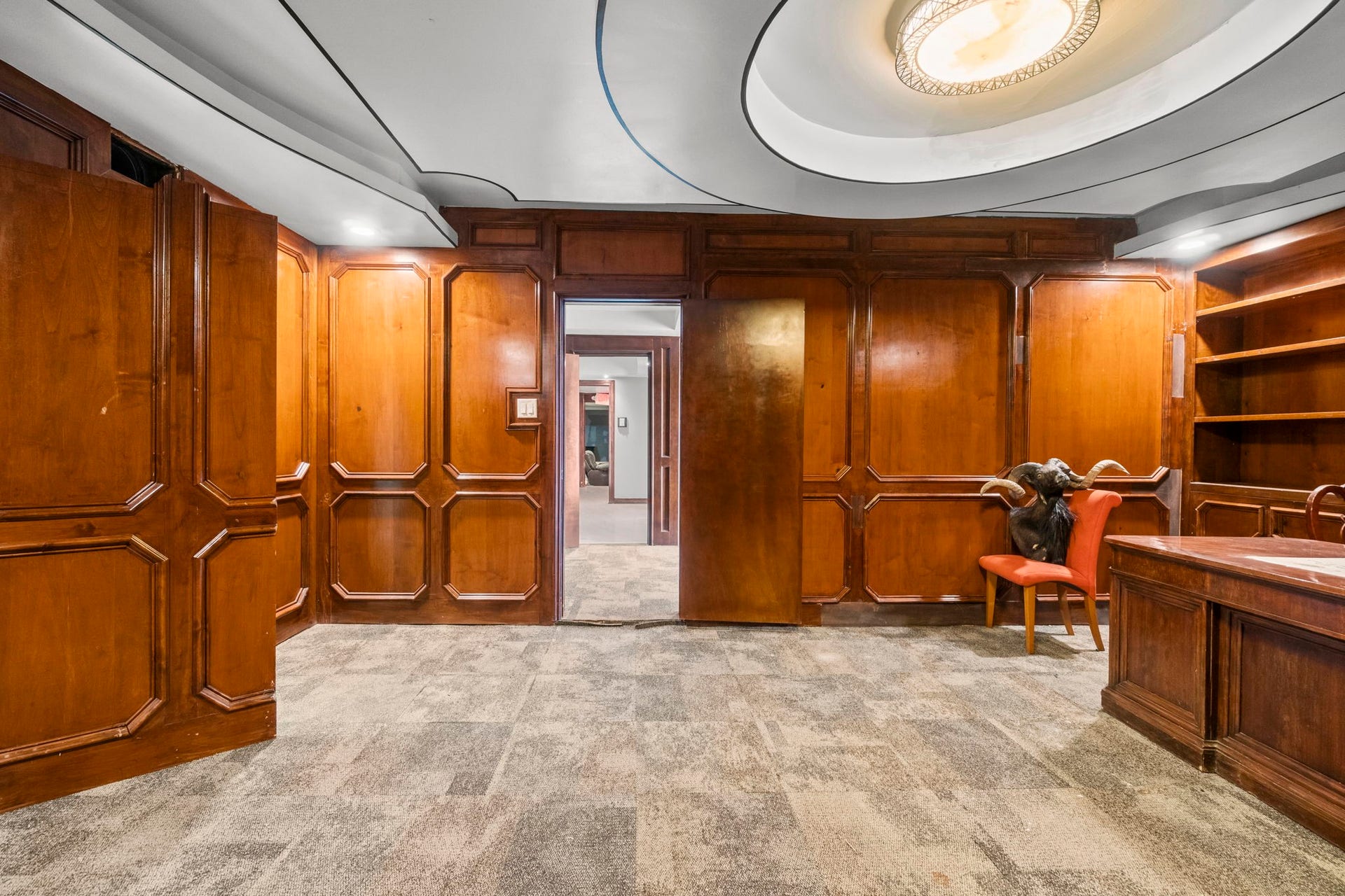 1018 Shaver Street, Pasadena, TX 77506 Private office room connected to the main commercial floor for seamless workflow.