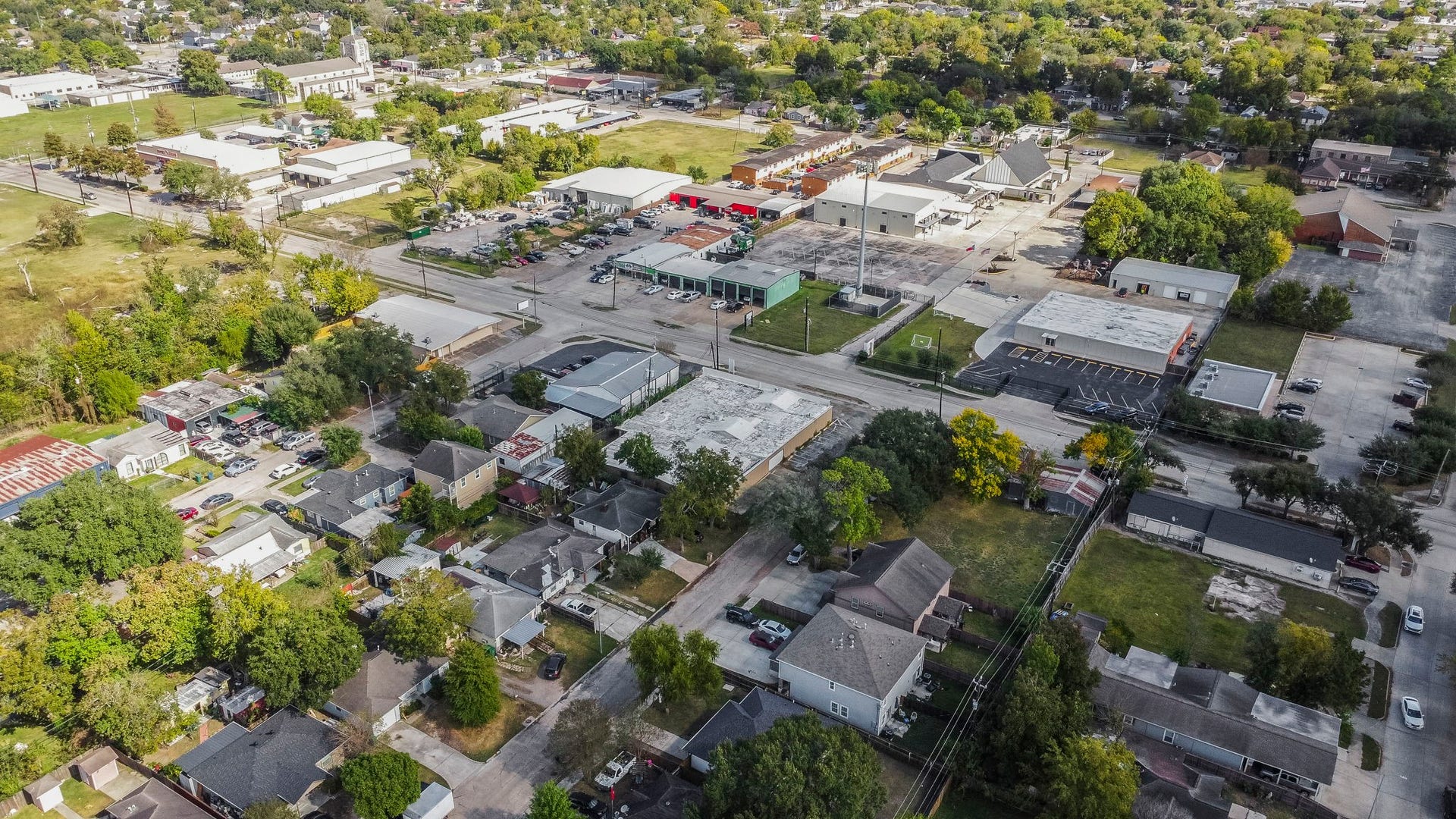 1018 Shaver Street, Pasadena, TX 77506 Aerial look at nearby retail, industrial, and residential developments.