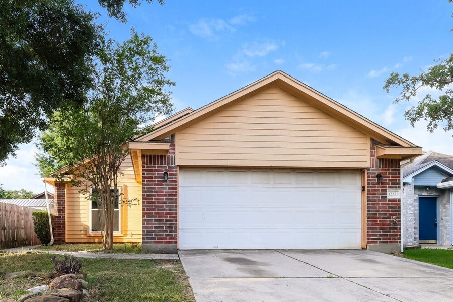 Property photo for 12231 Innisfall Circle, Tomball, TX