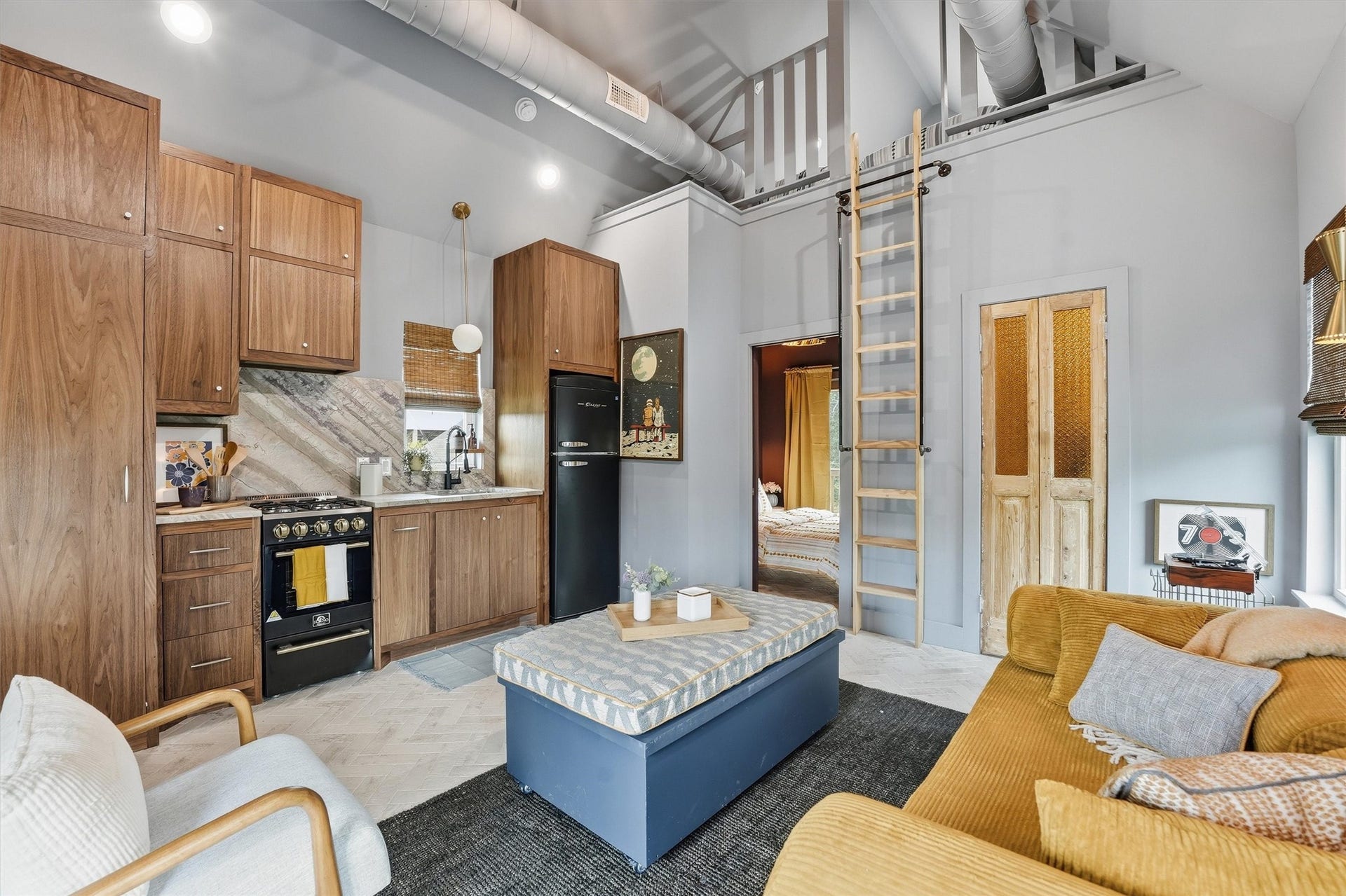 2622 Avenue M 1/2, Galveston, TX 77550 2622 Avenue M 1/2, Galveston, TX 77550