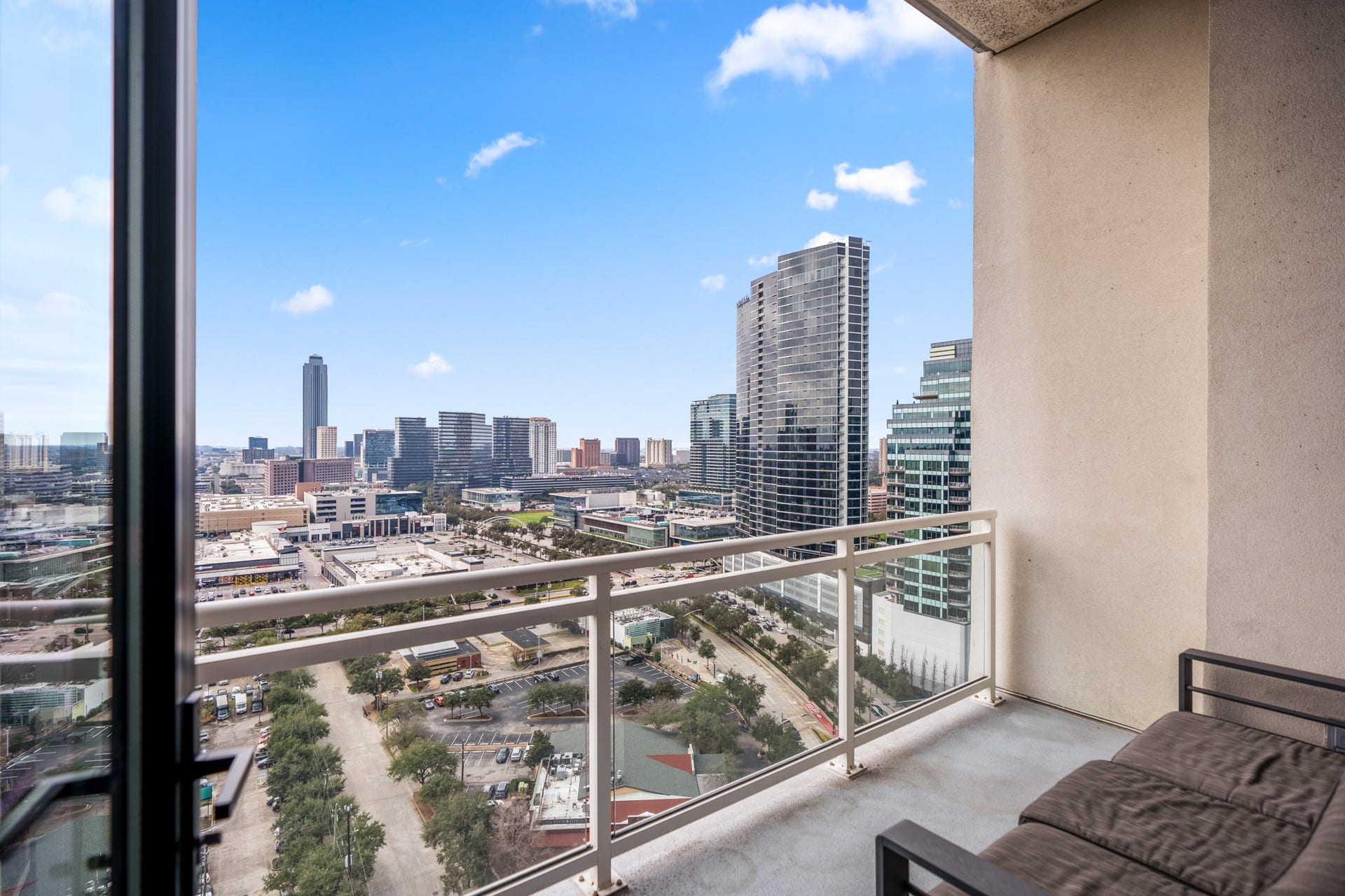 1409 Post Oak Boulevard, #1804, Houston, TX 77056 1409 Post Oak Boulevard, #1804, Houston, TX 77056