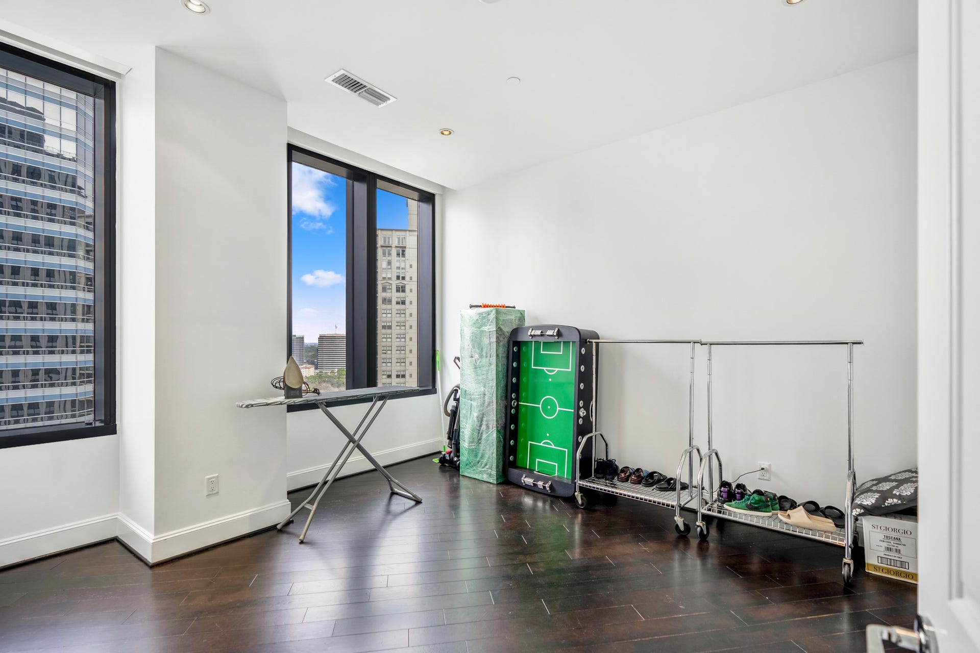 1409 Post Oak Boulevard, #1804, Houston, TX 77056 1409 Post Oak Boulevard, #1804, Houston, TX 77056