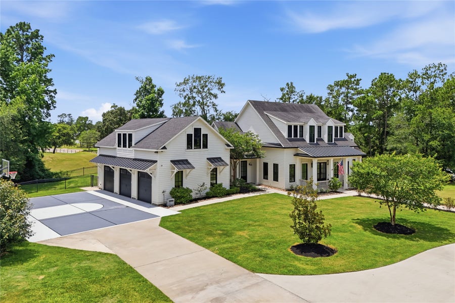 Property photo for 6533 Auburn Lakes Drive, Spring, TX