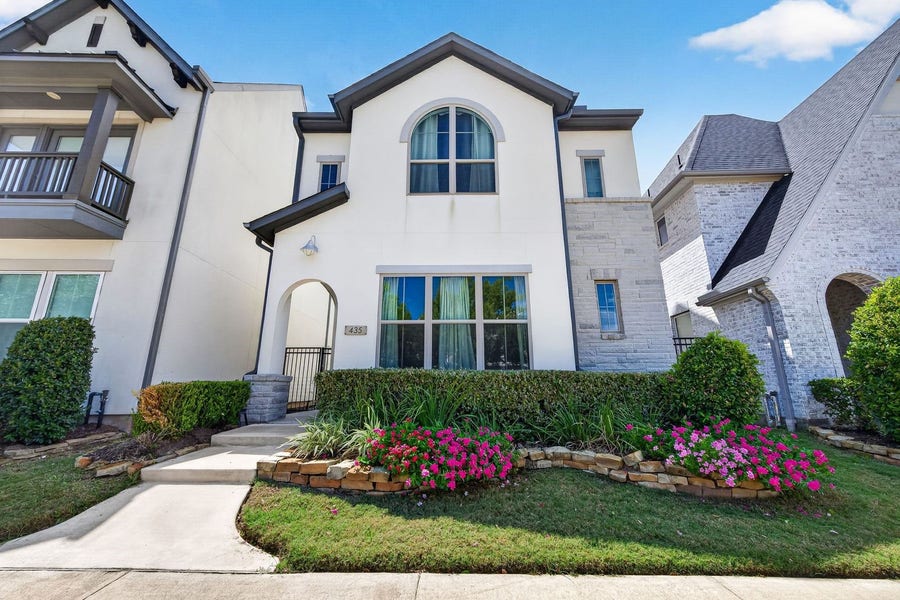 Property photo for 435 Imperial Boulevard, Sugar Land, TX